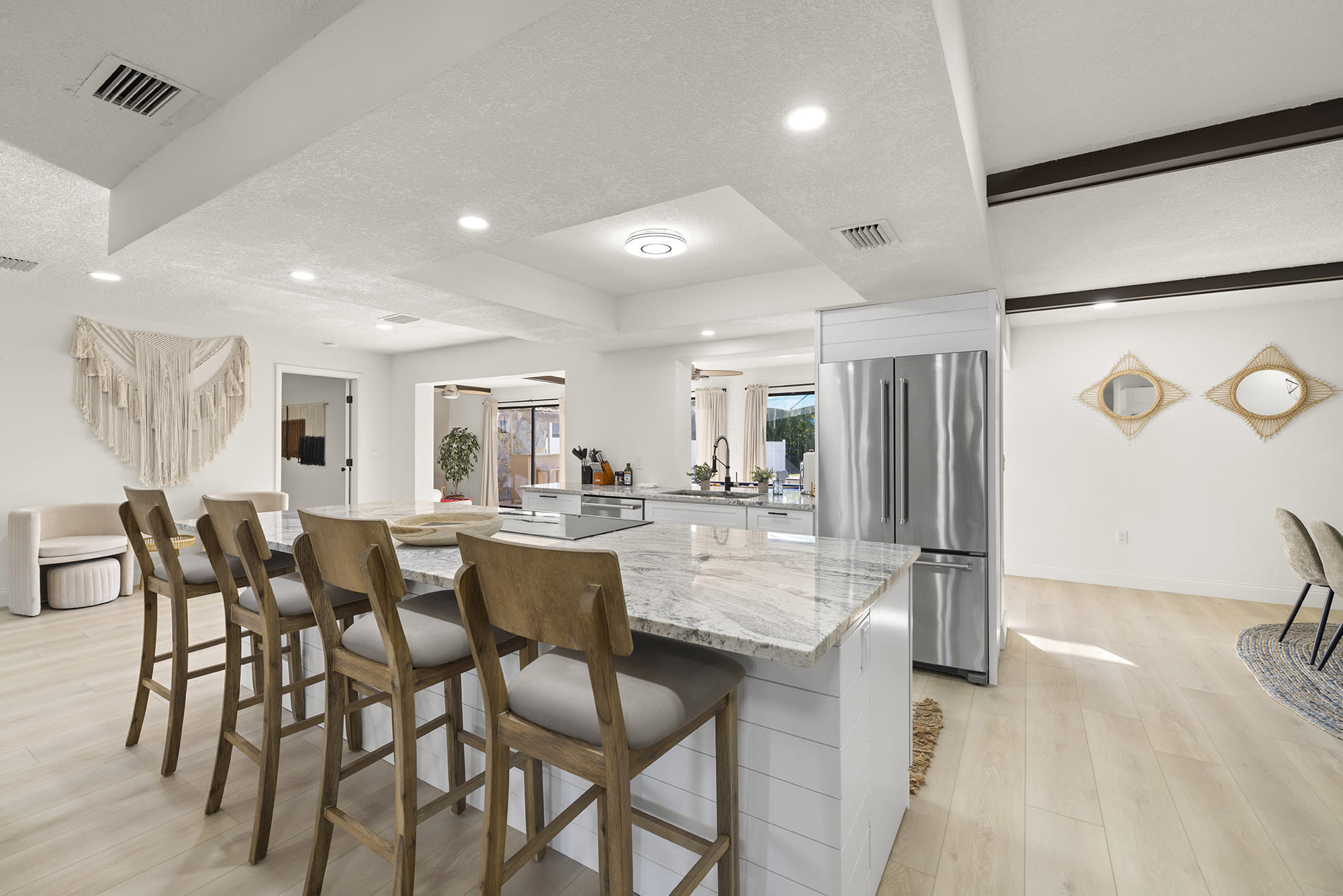 Fully-equipped Kitchen