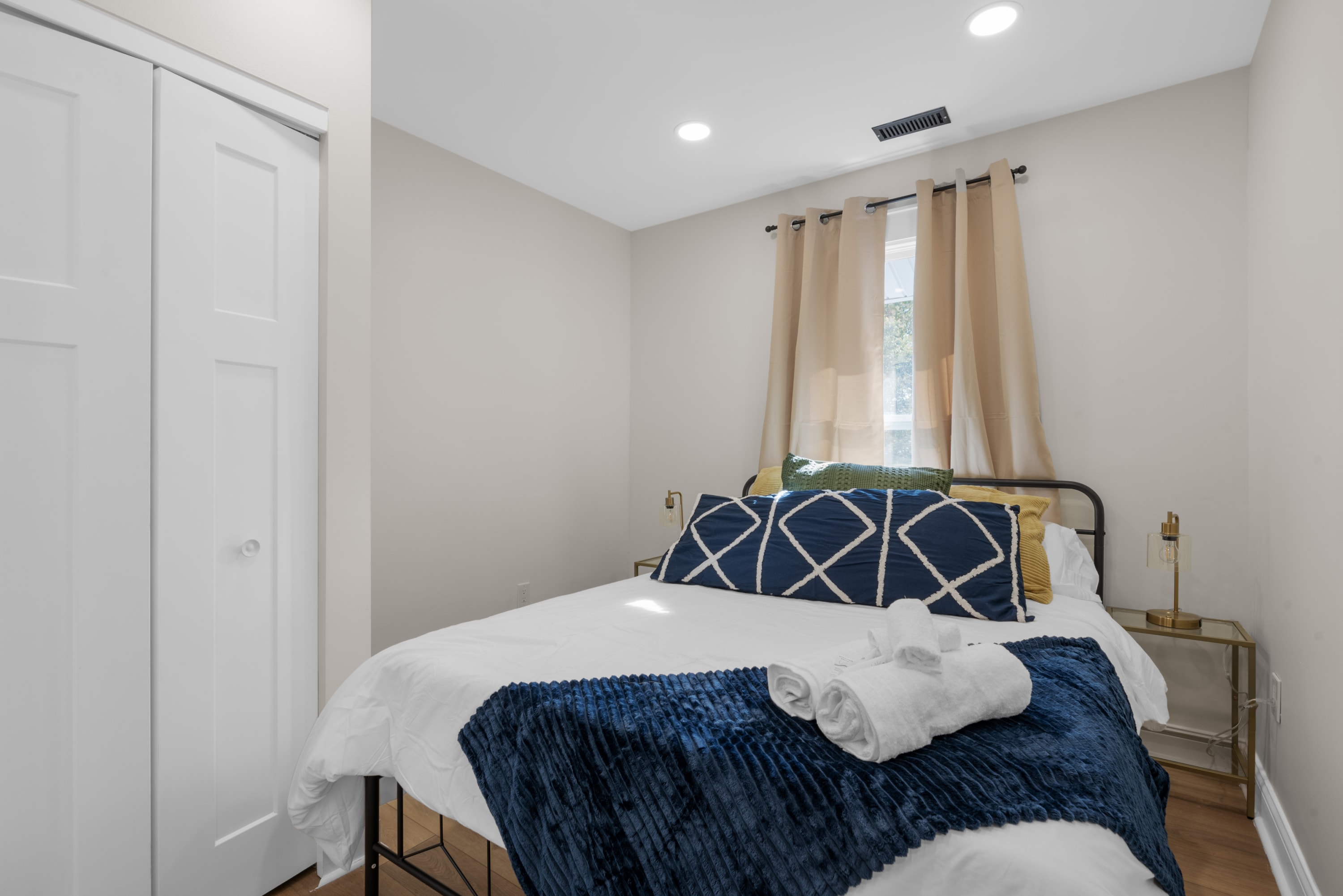 Queen Bedroom