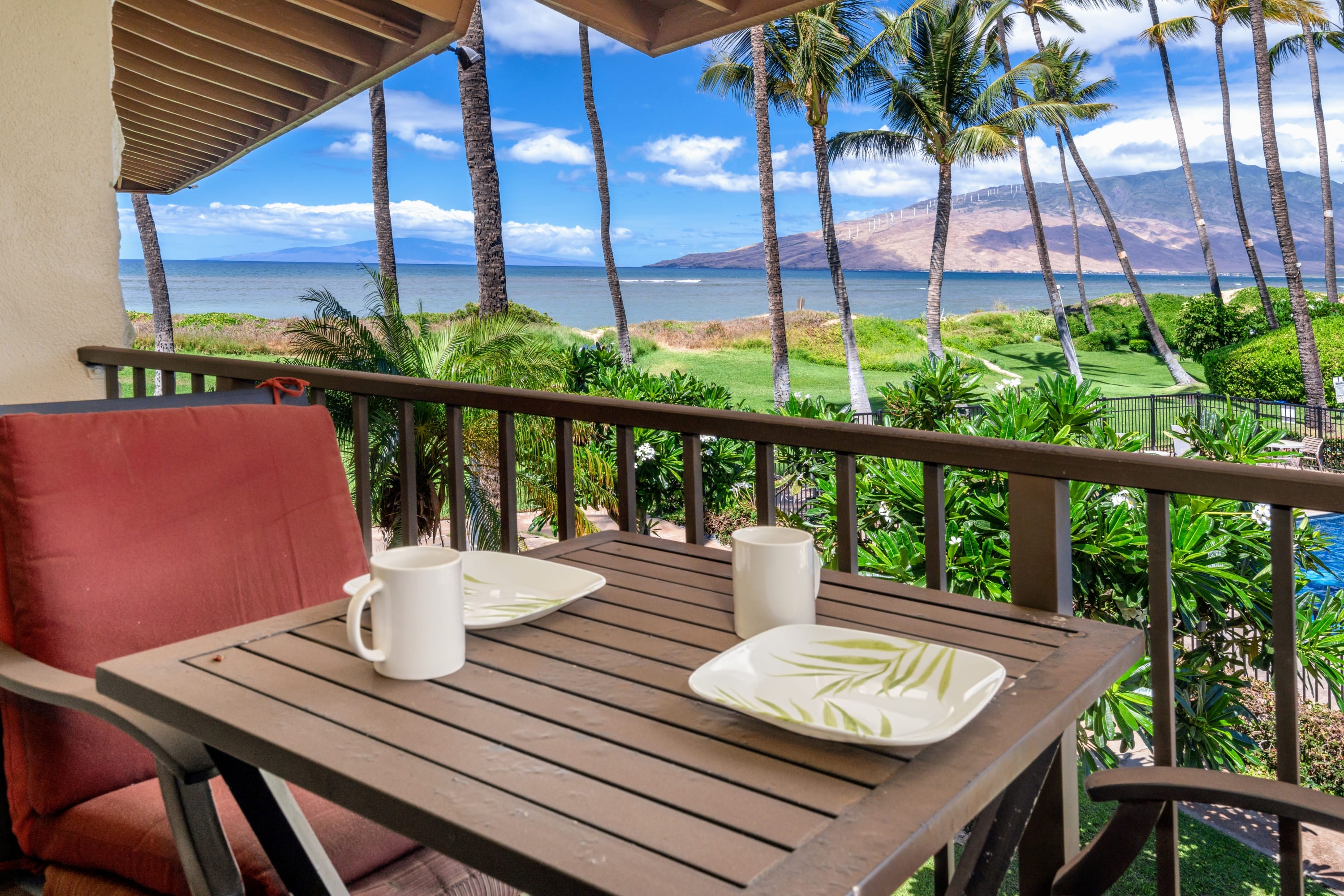 WBH D225 Aloha Ola – Ocean and Pool View | Kihei | Aloha Aku Inn & Suites