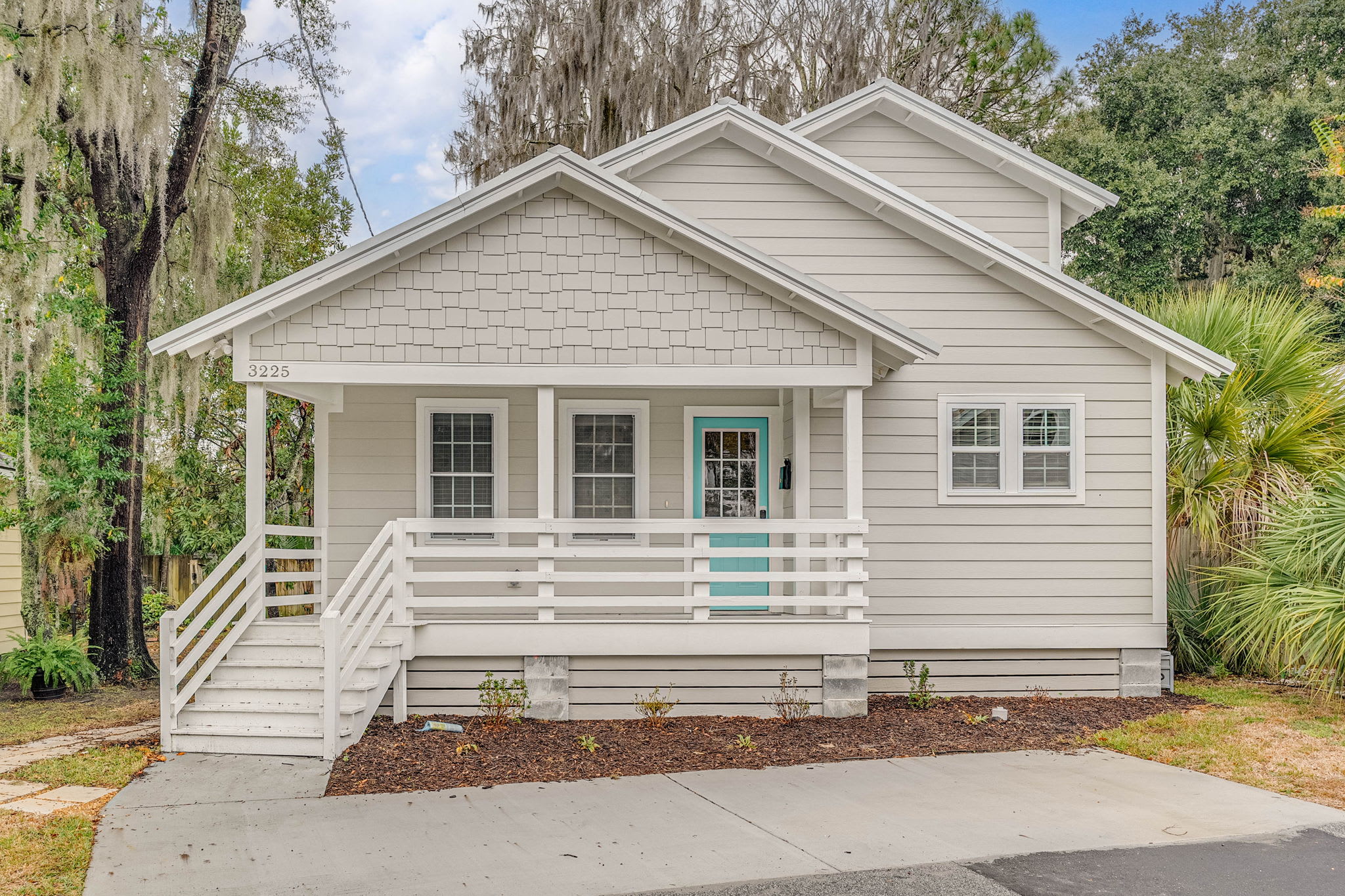 River Breeze Cottage: Updated Kitchen — Savannah, GA — vacation rental
