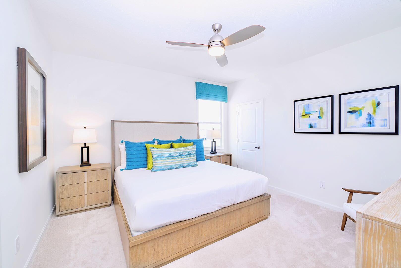 Spacious Room With A King Bed And A Smart TV For Relaxation And Entertainment