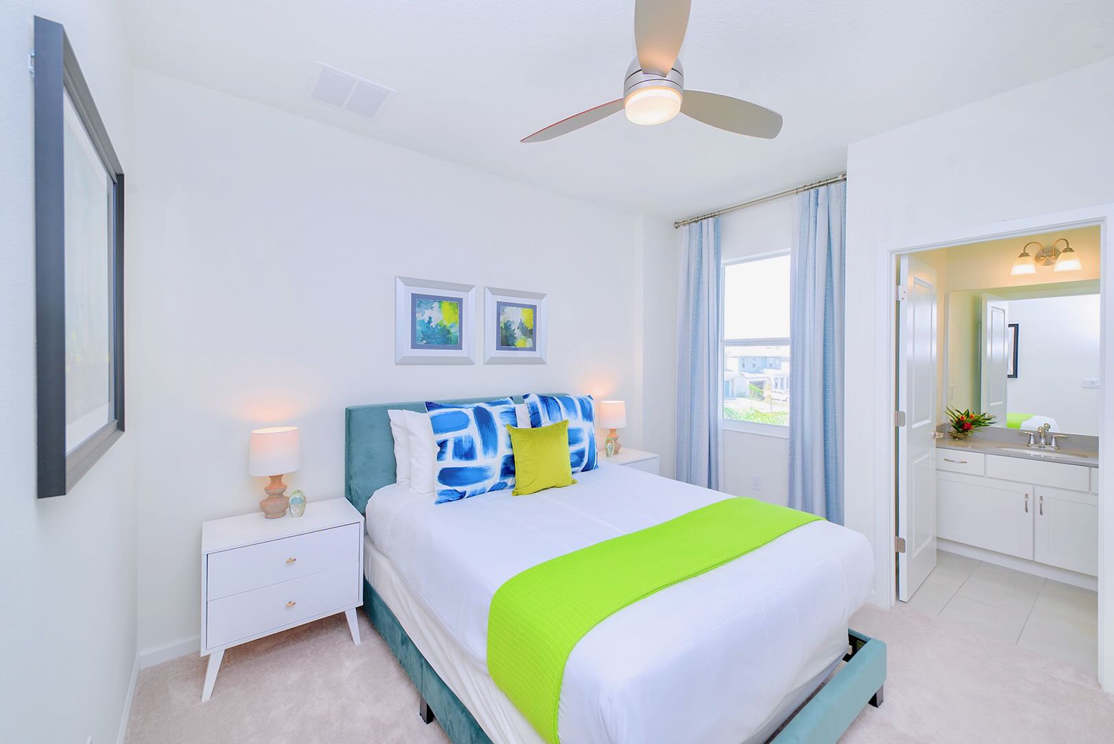 Spacious Room With A Queen Bed And A Smart TV For Relaxation And Entertainment