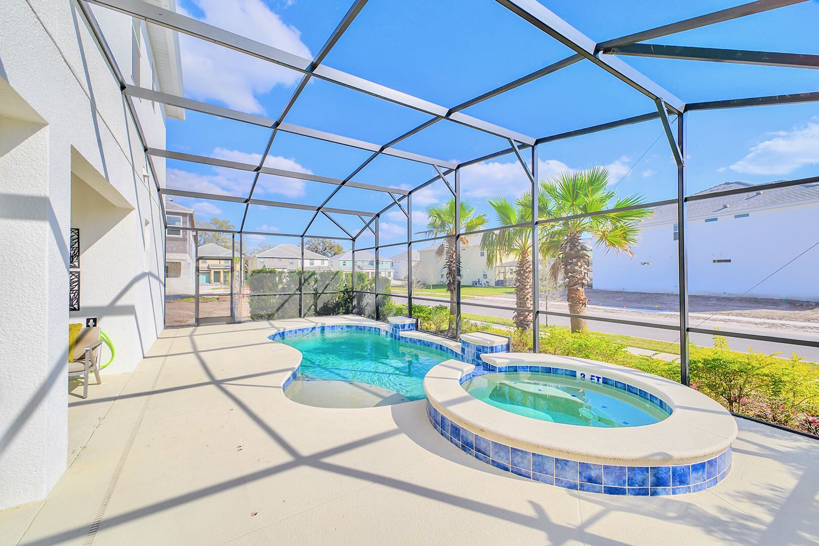 Upstay Mansion w Cinema Games Pool Sleeps 26 7