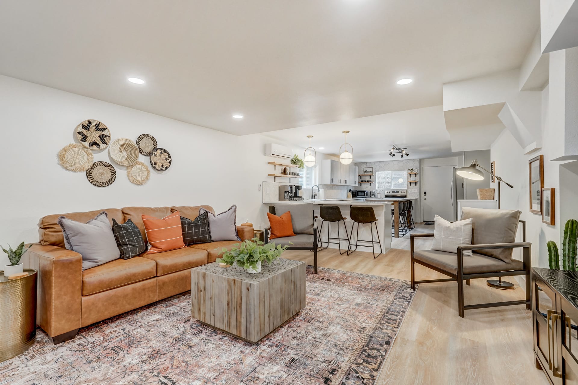 Sundance Retreat! 2 King Beds, Downtown & Kitchen — Colorado Springs, CO — vacation rental