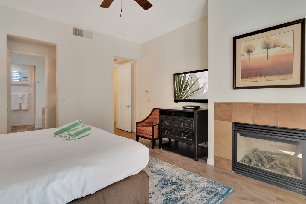 Prime Location by Main Pool, Ground Floor Studio - Photo 3