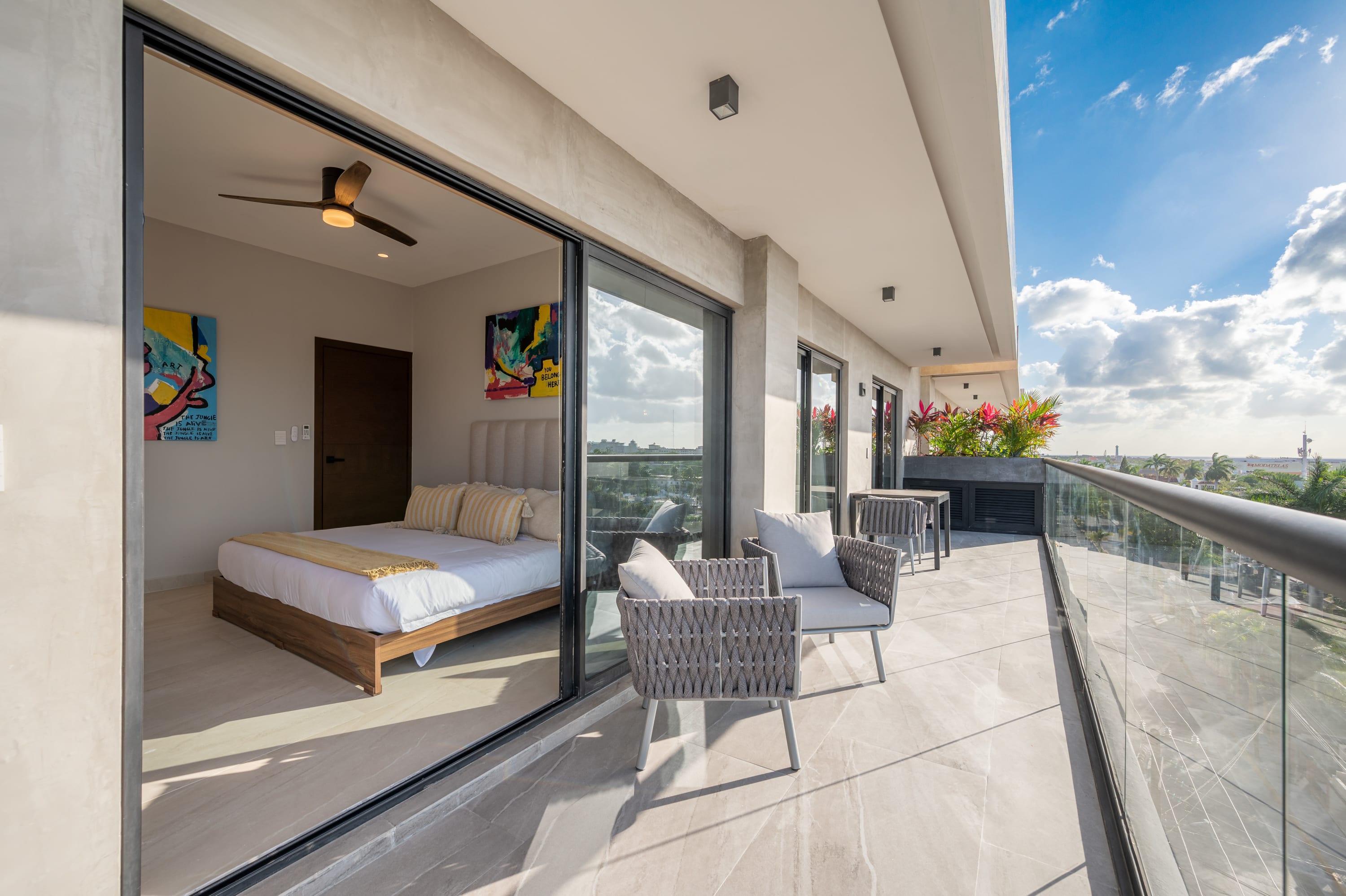 KIPPAL: 3BR/2Bath Penthouse | Luxurious Stay