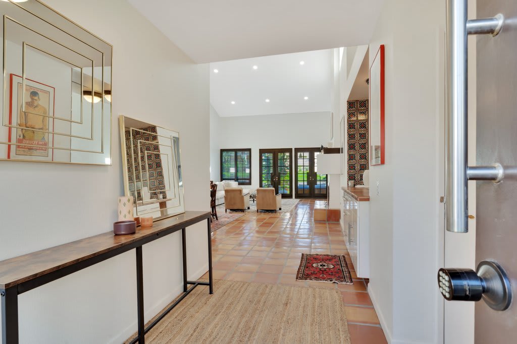 Modern Desert Bungalow in Santa Rosa Cove - Photo 4