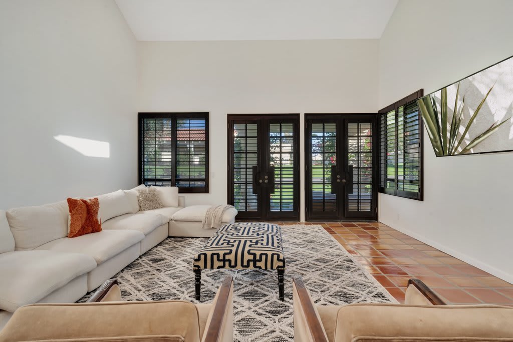 Modern Desert Bungalow in Santa Rosa Cove - Photo 3