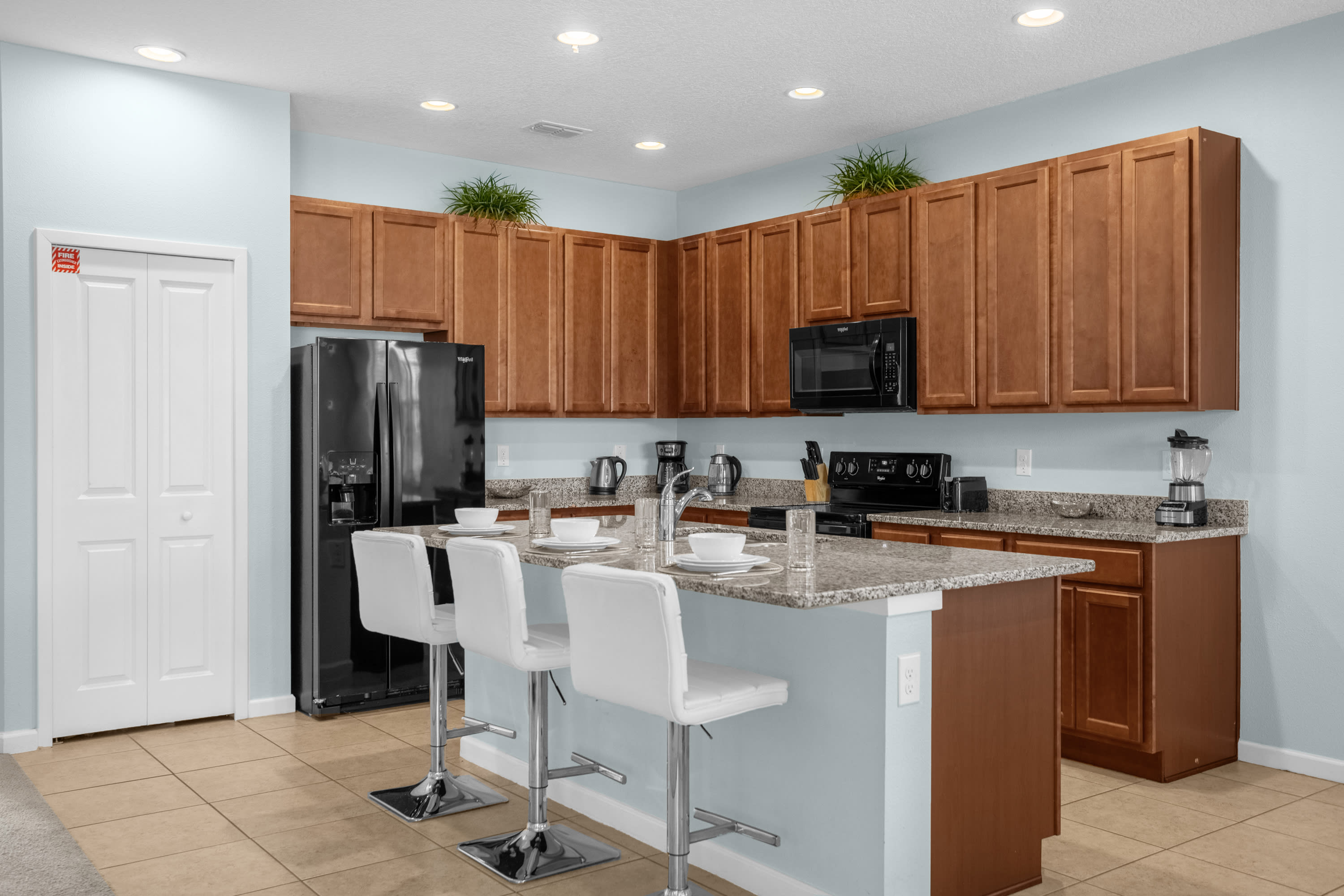 Fully Equipped Chef's Kitchen