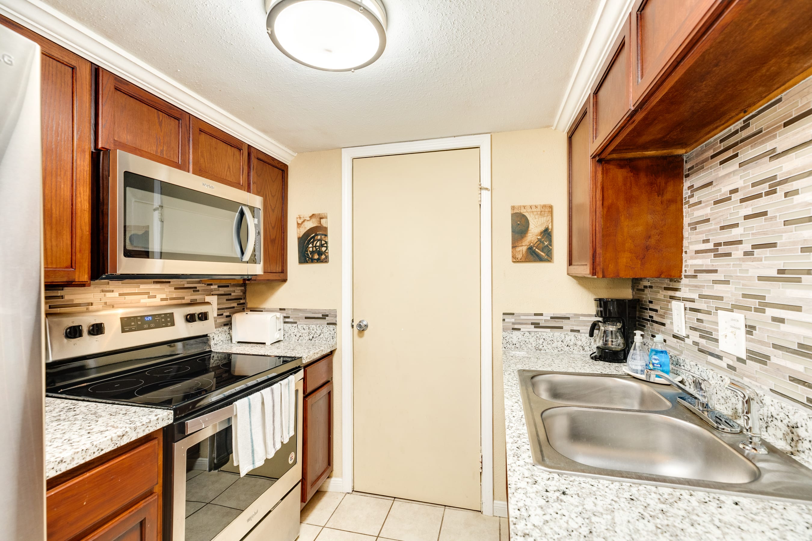 Sandpiper Stay Pool Near Beach Seawall | Photo 3