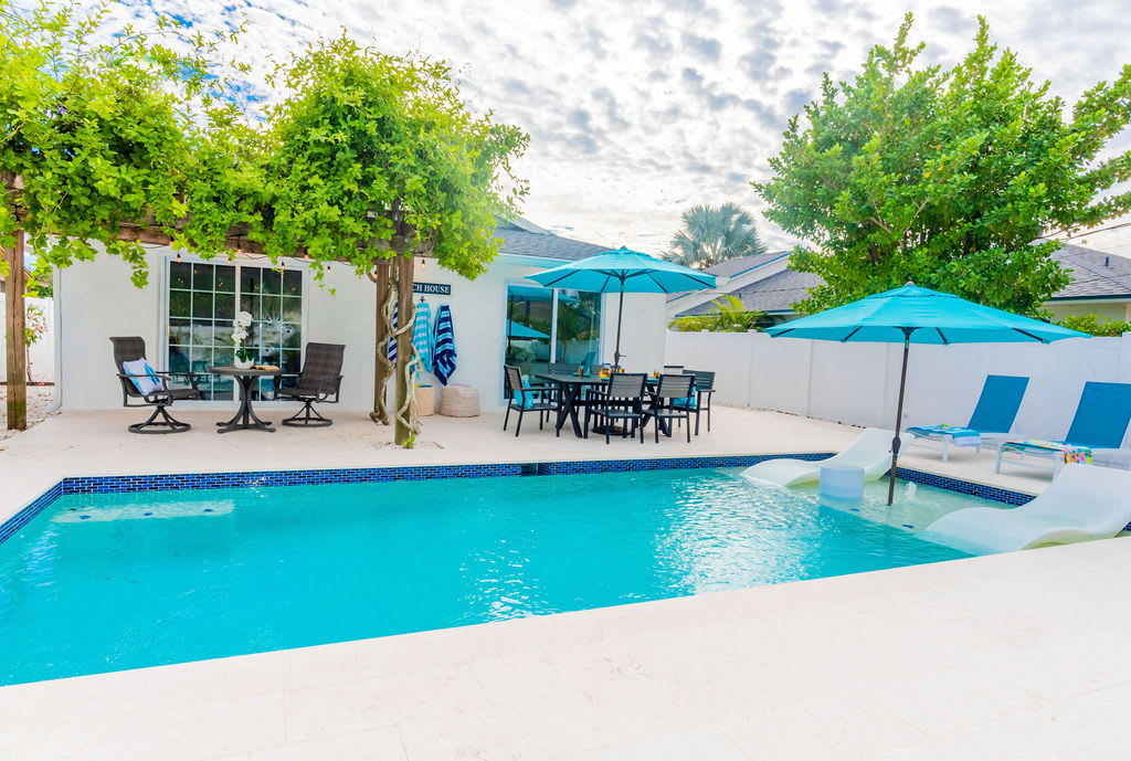785 Sea Drift Cottage | 3BD/2BA ~ New Heated Pool — Naples, FL — vacation rental