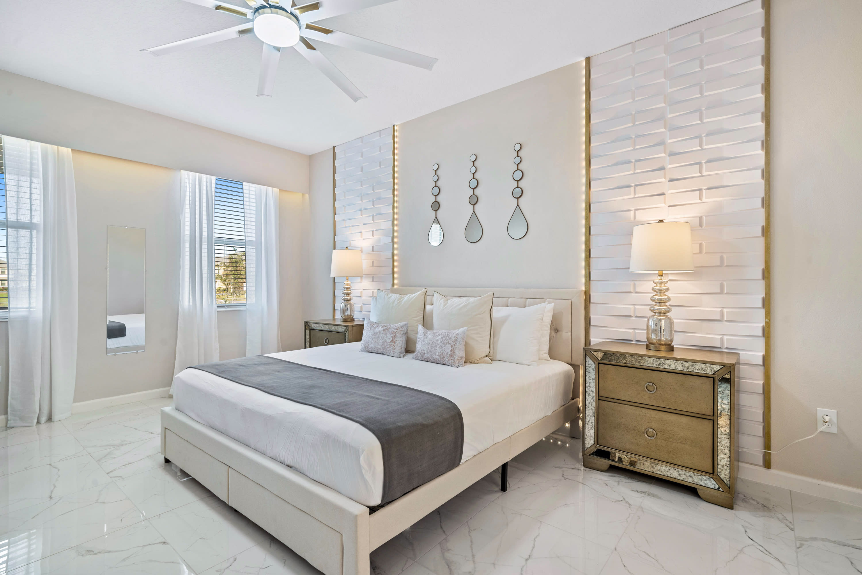 Luxurious Bedroom Featuring A King-Sized Bed And Elegant Modern Design