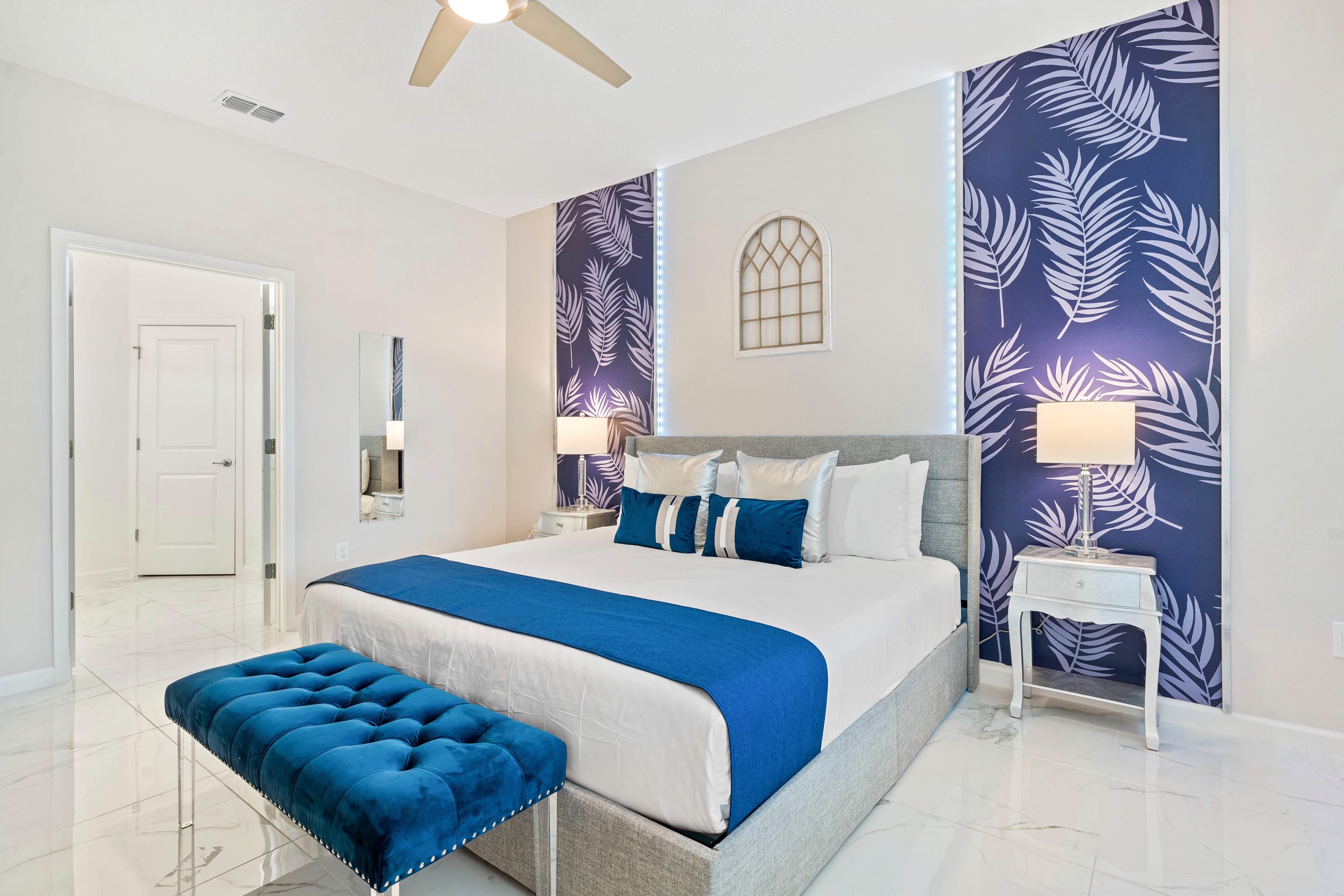 Luxurious Bedroom Featuring A King-Sized Bed And Elegant Modern Design