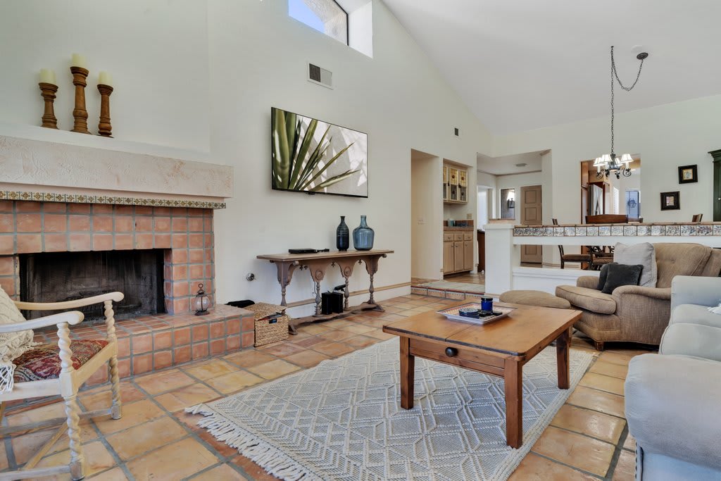 Spanish Bungalow Across from PGA West Clubhouse - Photo 3