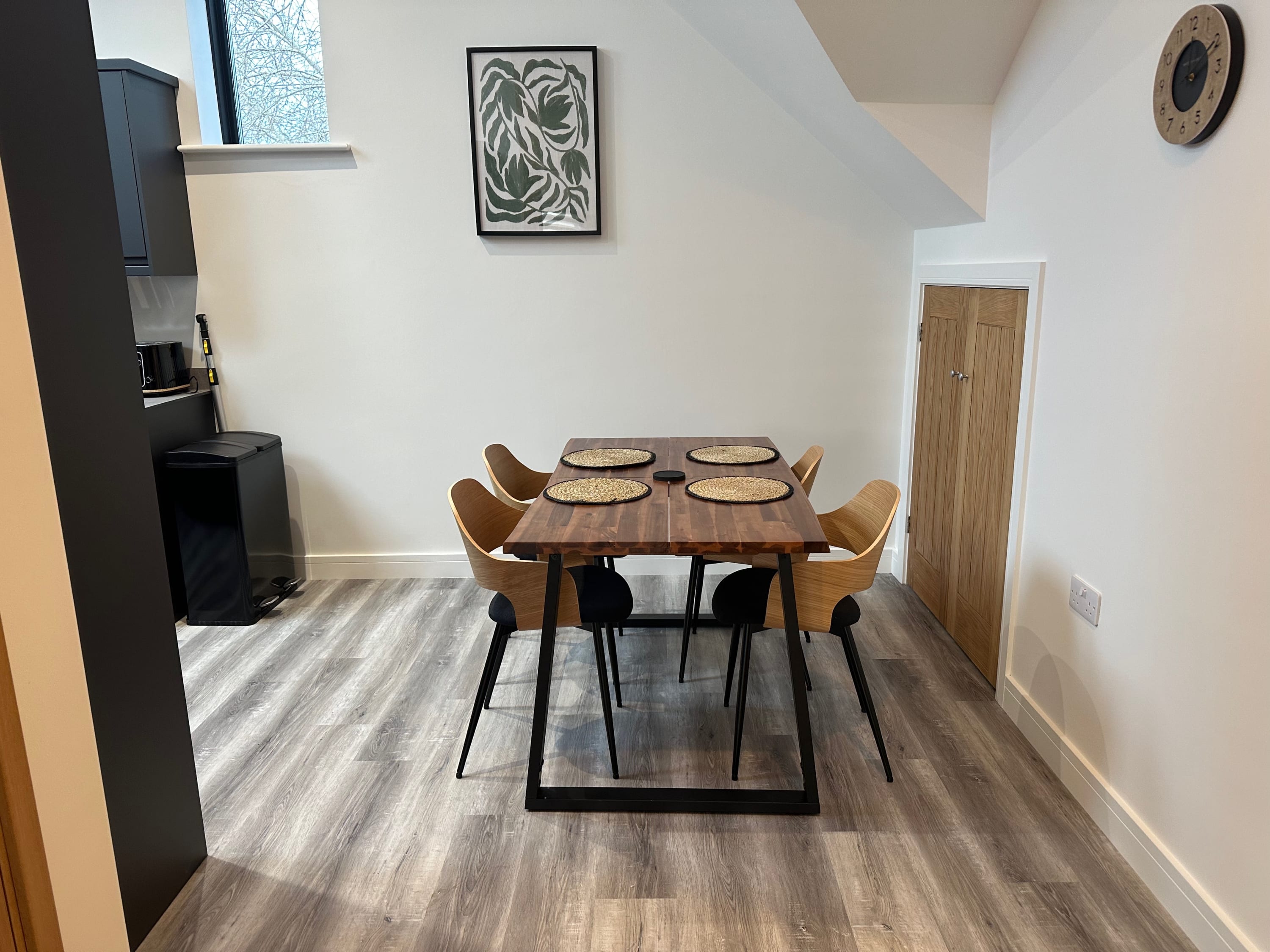 View 3 Ashbrook Margaret - Luxury 2 bedroom apartment. in Margaret Road 3 OX3 8NG 3 Ashbrook Margaret - Luxury 2 bedroom apartment. in Margaret Road 3 OX3 8NG - Property image 9 - VivreStays