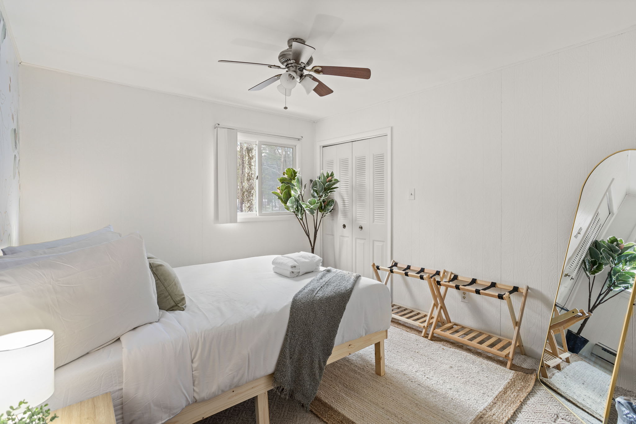 A fresh and cozy setup with natural light, greenery, and soft textures for the ultimate comfort. (1 Queen Size Bed)