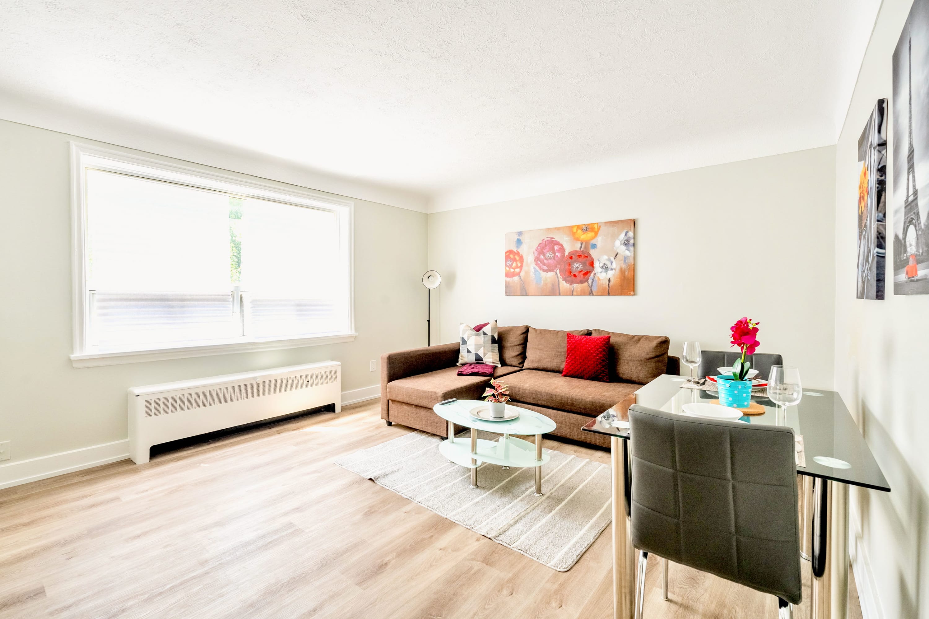 Modern Apartment in Corktown Hamilton Sleeps 4 | Photo 6