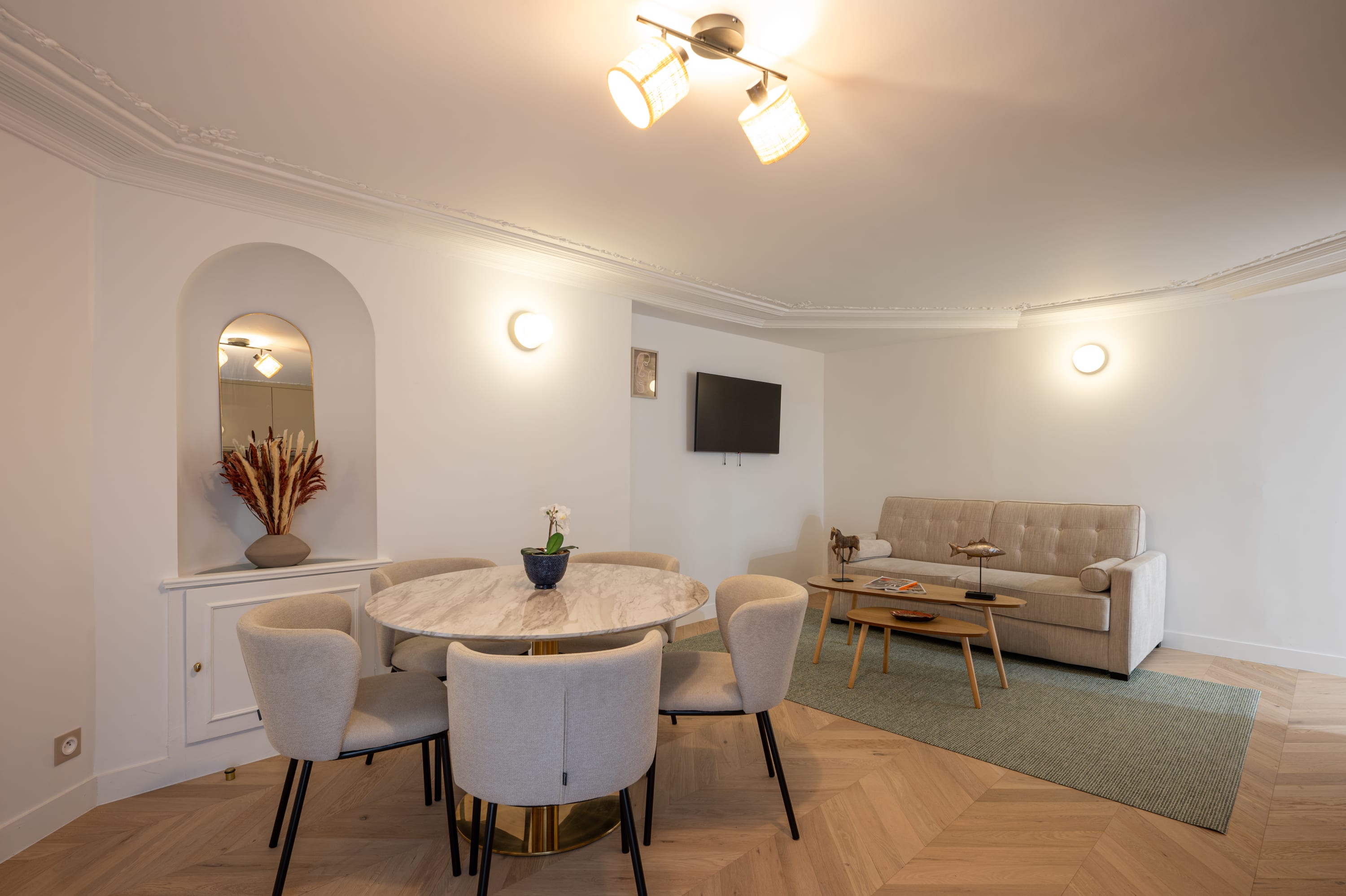 Madeleine Opéra - Two Bedroom Deluxe in Paris — Paris, Île-de-France — vacation rental
