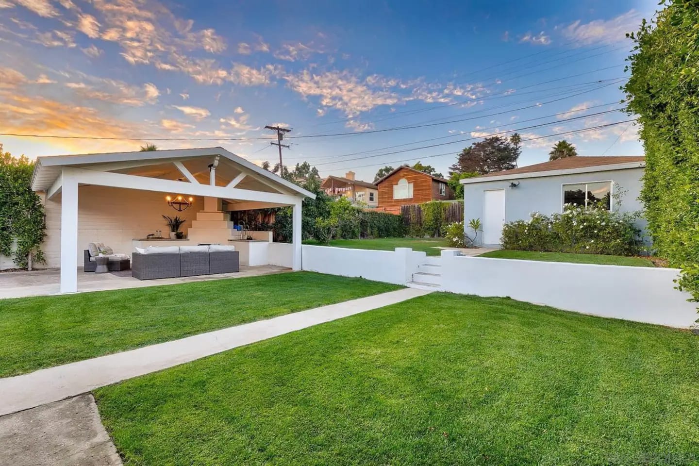 Sunny Family Friendly Home I Near Beach + Shops — San Diego, CA — vacation rental