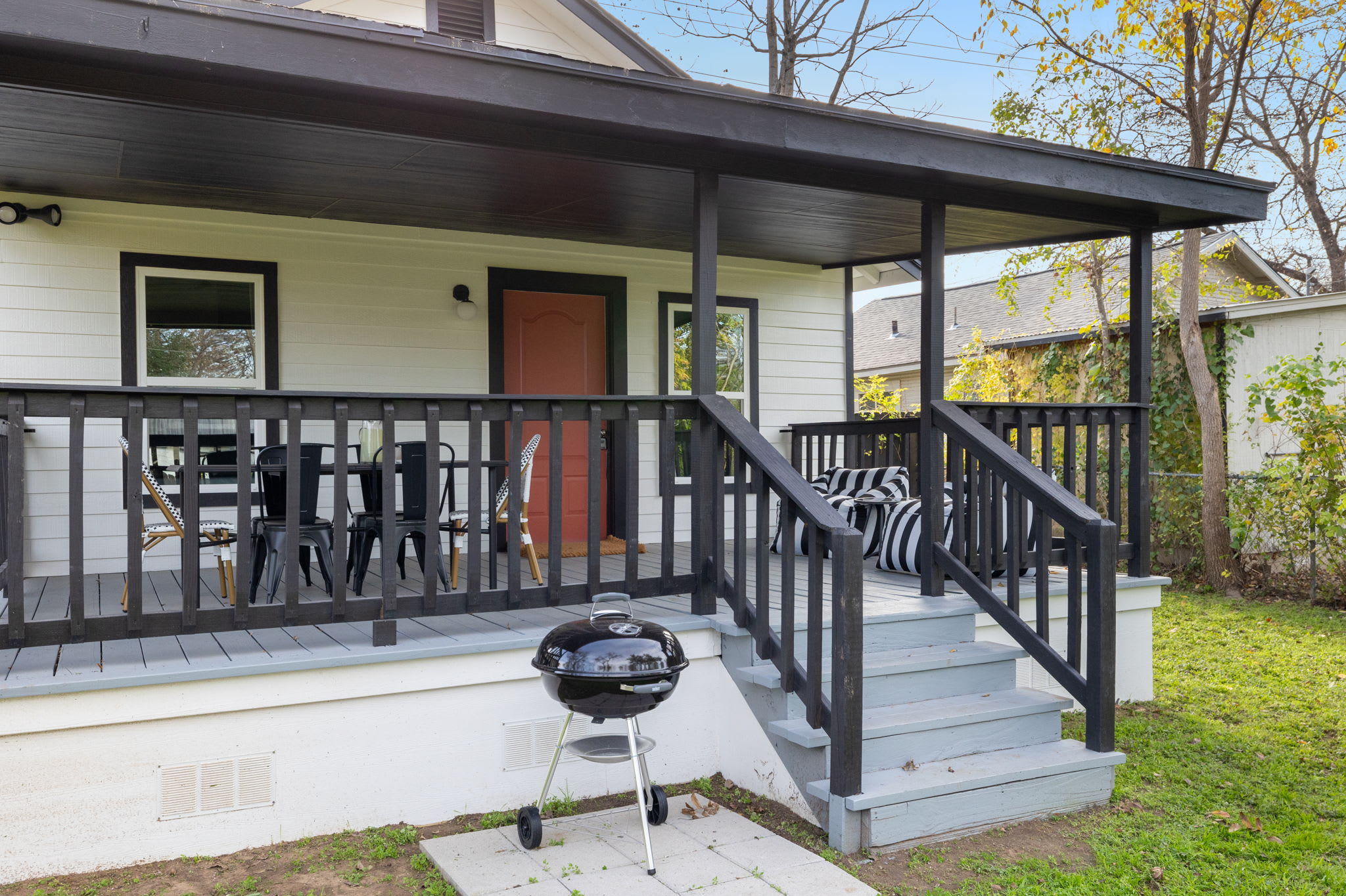 3br Bungalow, Walk Downtown | Eastsider - Portoro