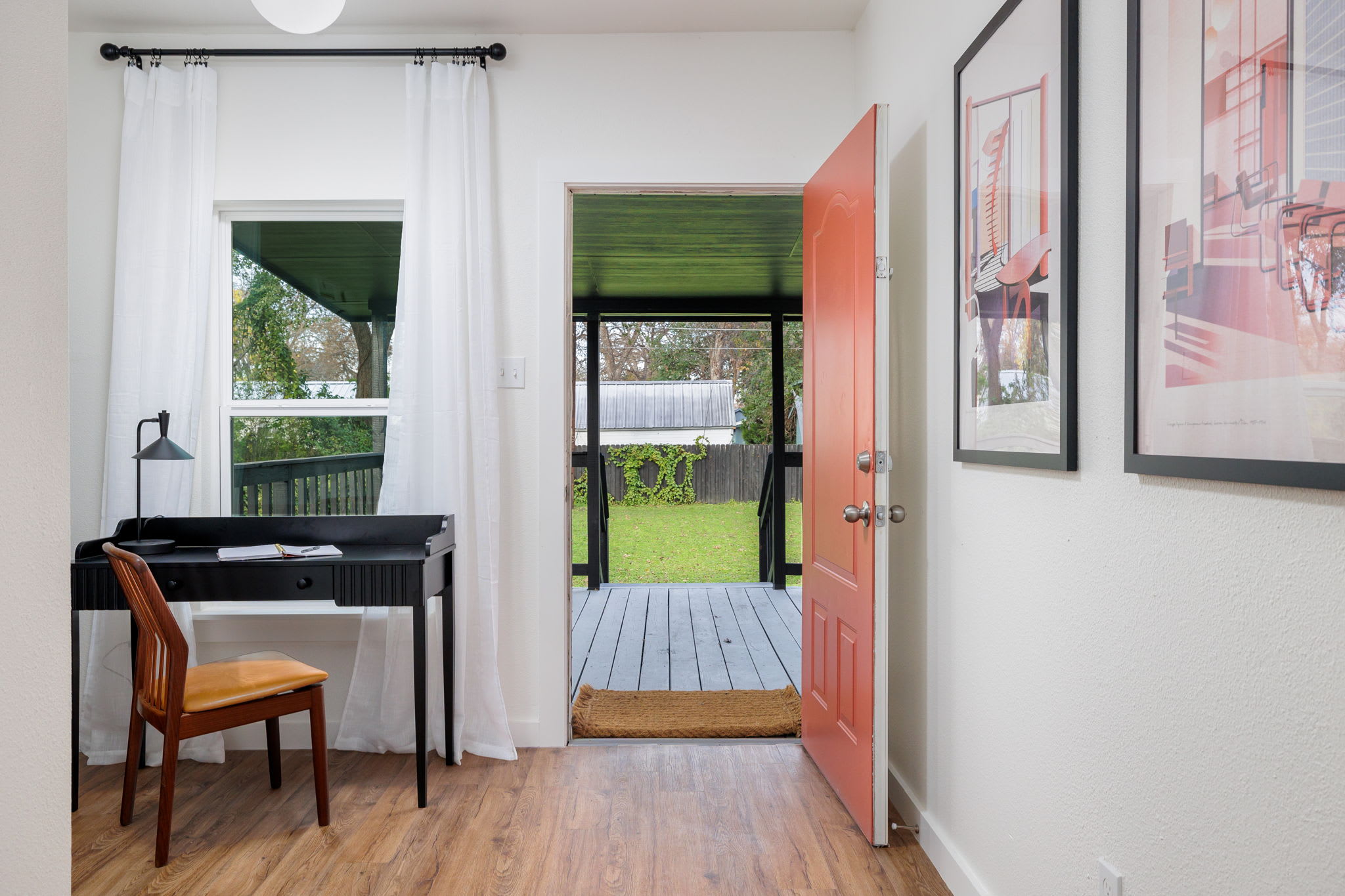 3br Bungalow, Walk Downtown | Eastsider - Portoro