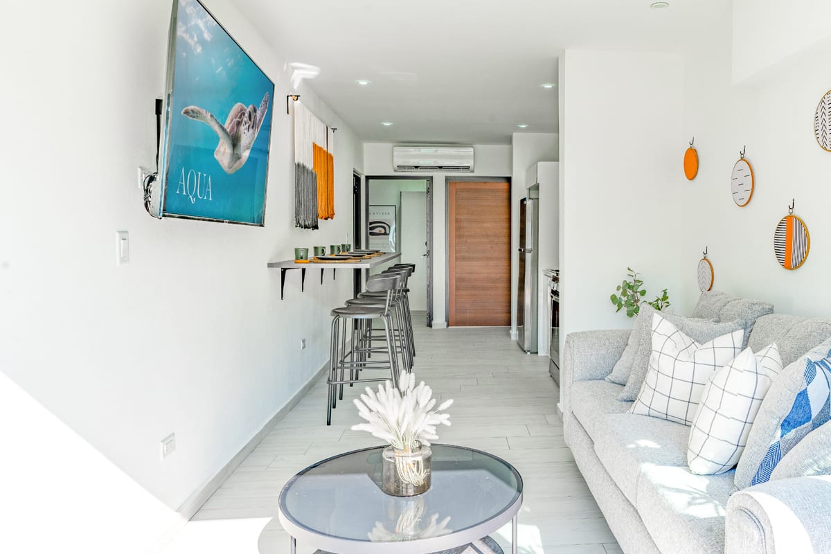 Rent a Charming Bedroom in Dorado del Mar Aqua Dorado