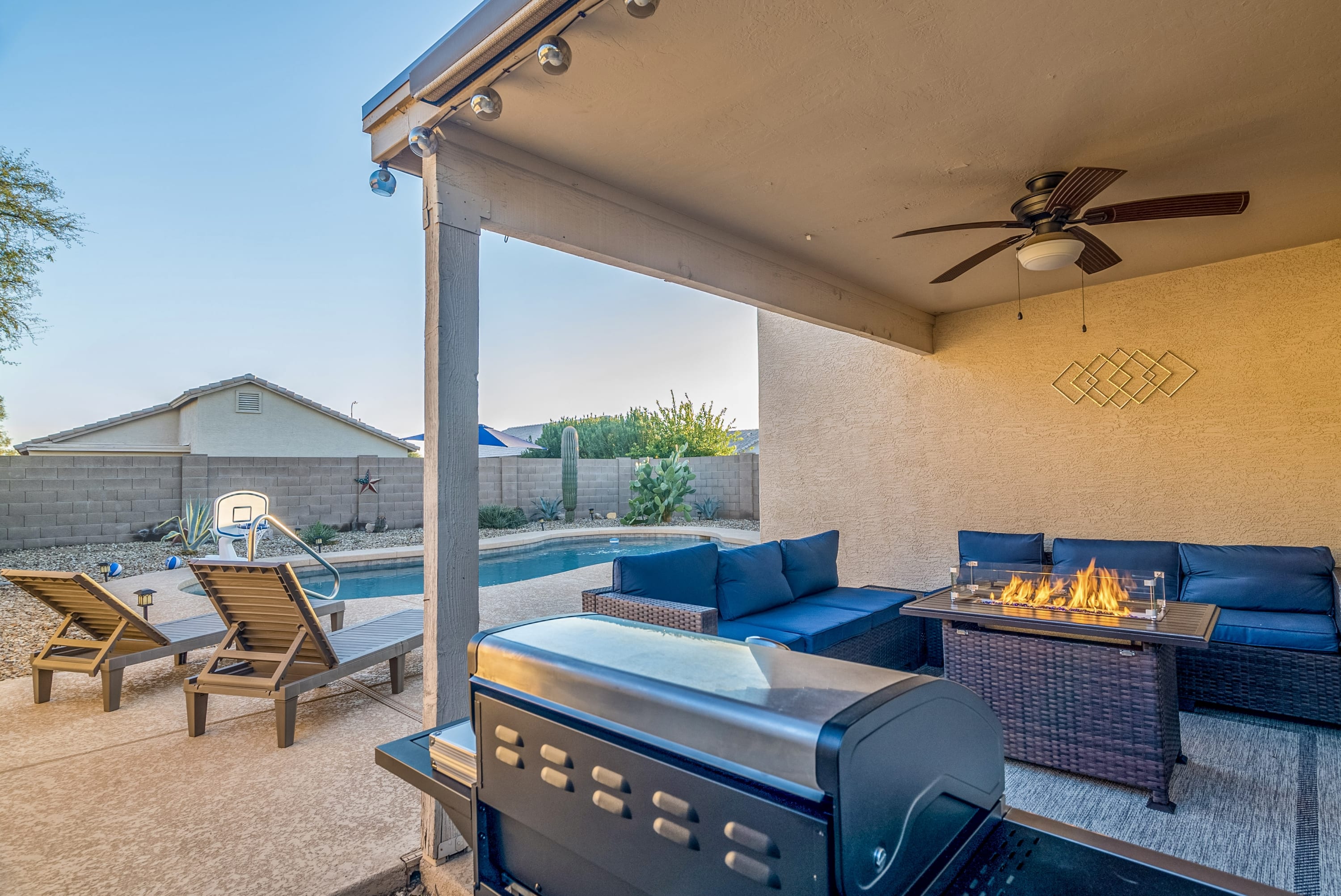 Pool! Workout Room, Treadmill, Grill, Pet Friendly!