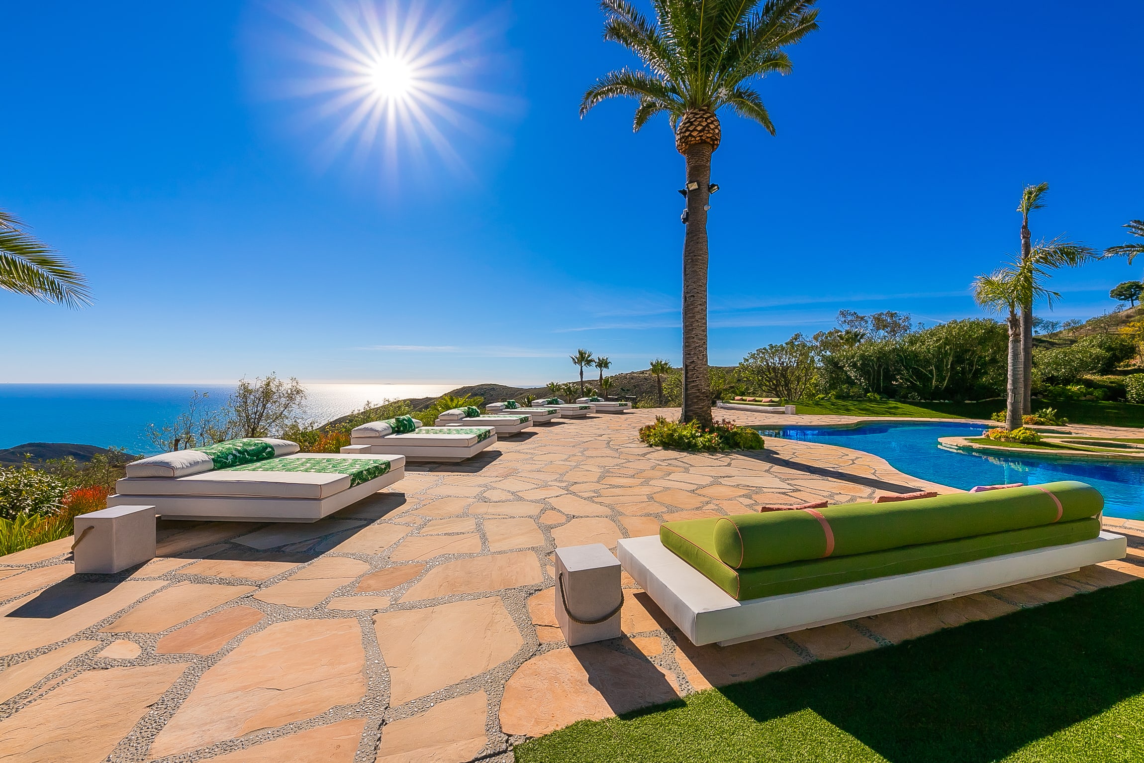 The Malibu Dream Resort - Picture 12