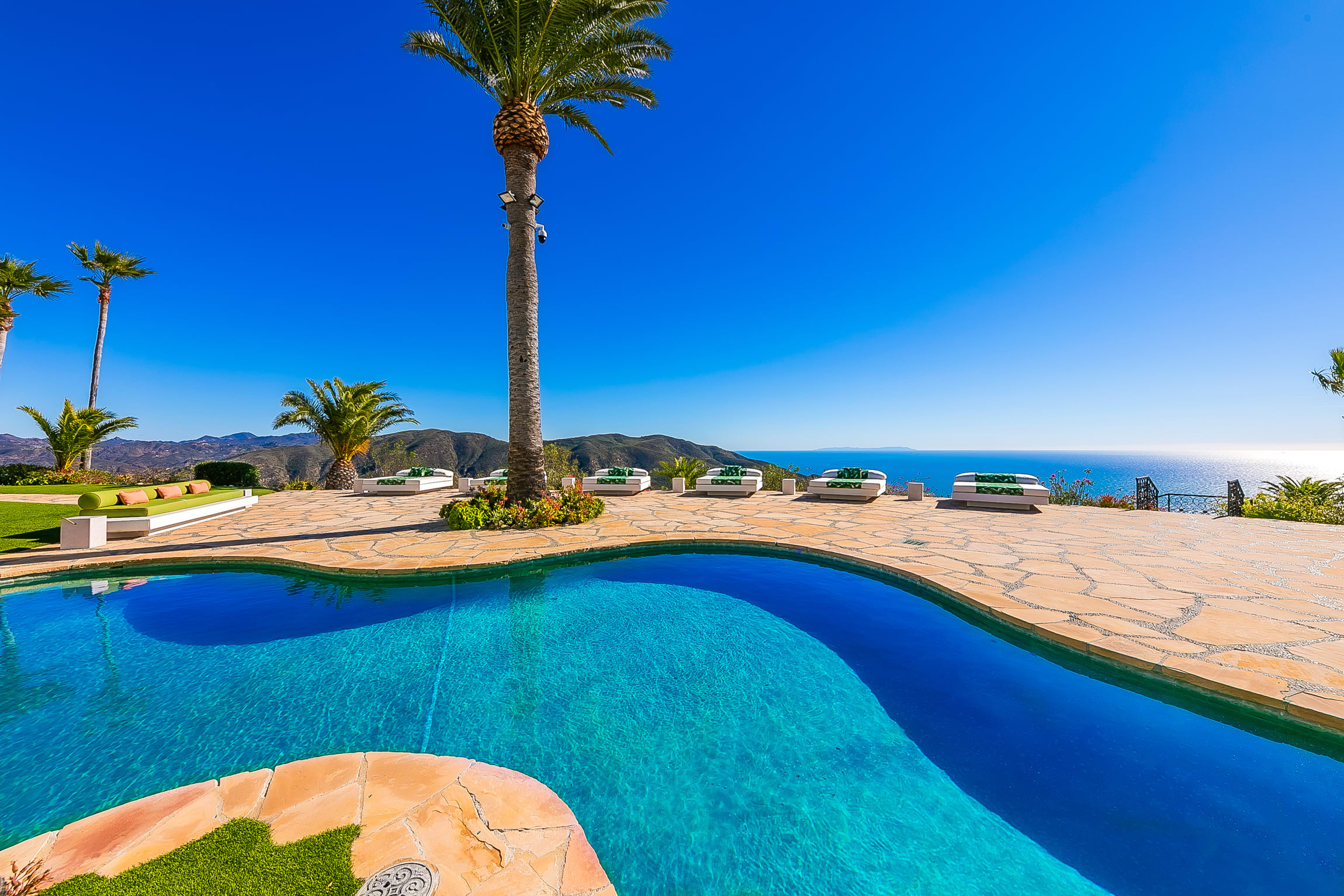 The Malibu Dream Resort - Picture 9
