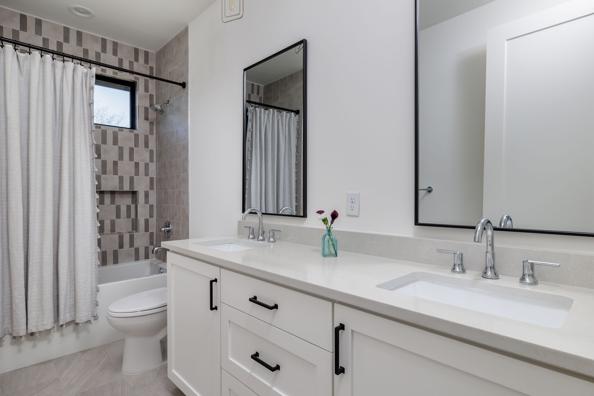 4br, Pool, Family Friendly | Brentwood - Portoro