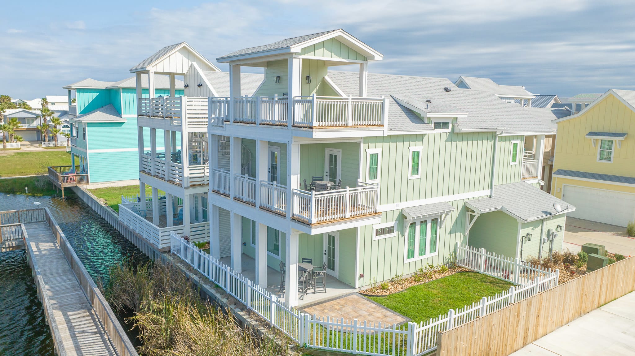 Casa Driftwood #1 | Starkey by Portoro