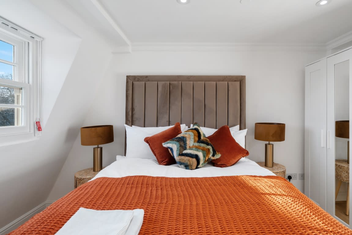 Victorian 2B Apartment in Paddington St