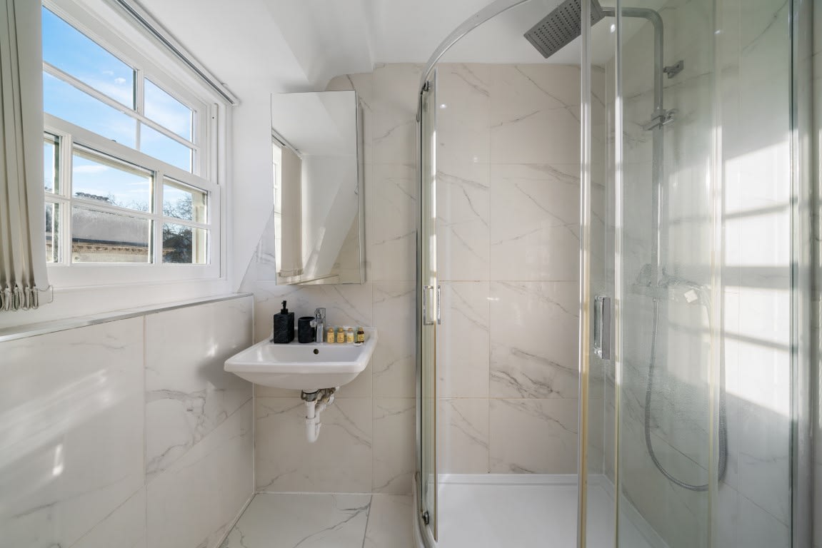 Victorian 2B Apartment in Paddington St in Chilworth Street W2 - Property image 9 - VivreStays