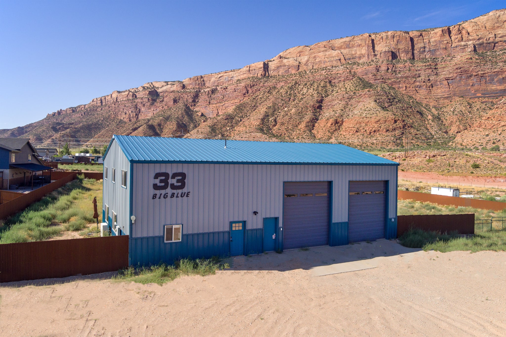 Big Blue - Moab's Adventure Basecamp! - Foto 1