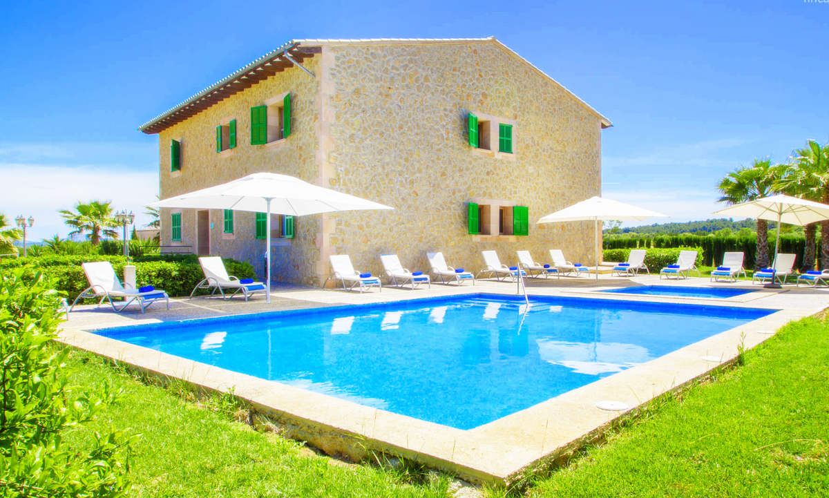 Villa Palmeral in Petra — Petra, Balearic Islands — vacation rental