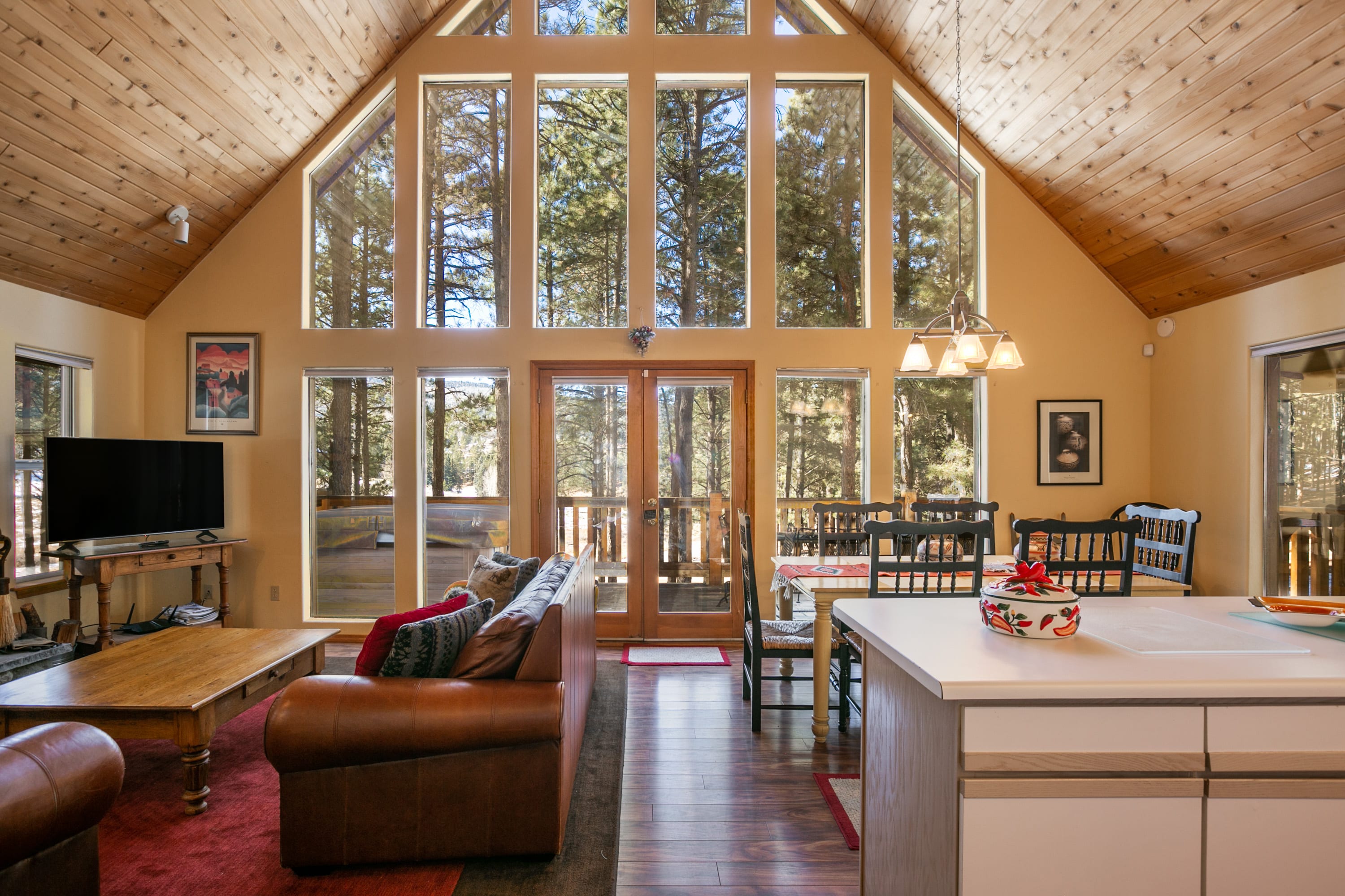 Memory Mtn Lodge by Velo — Angel Fire, NM — vacation rental