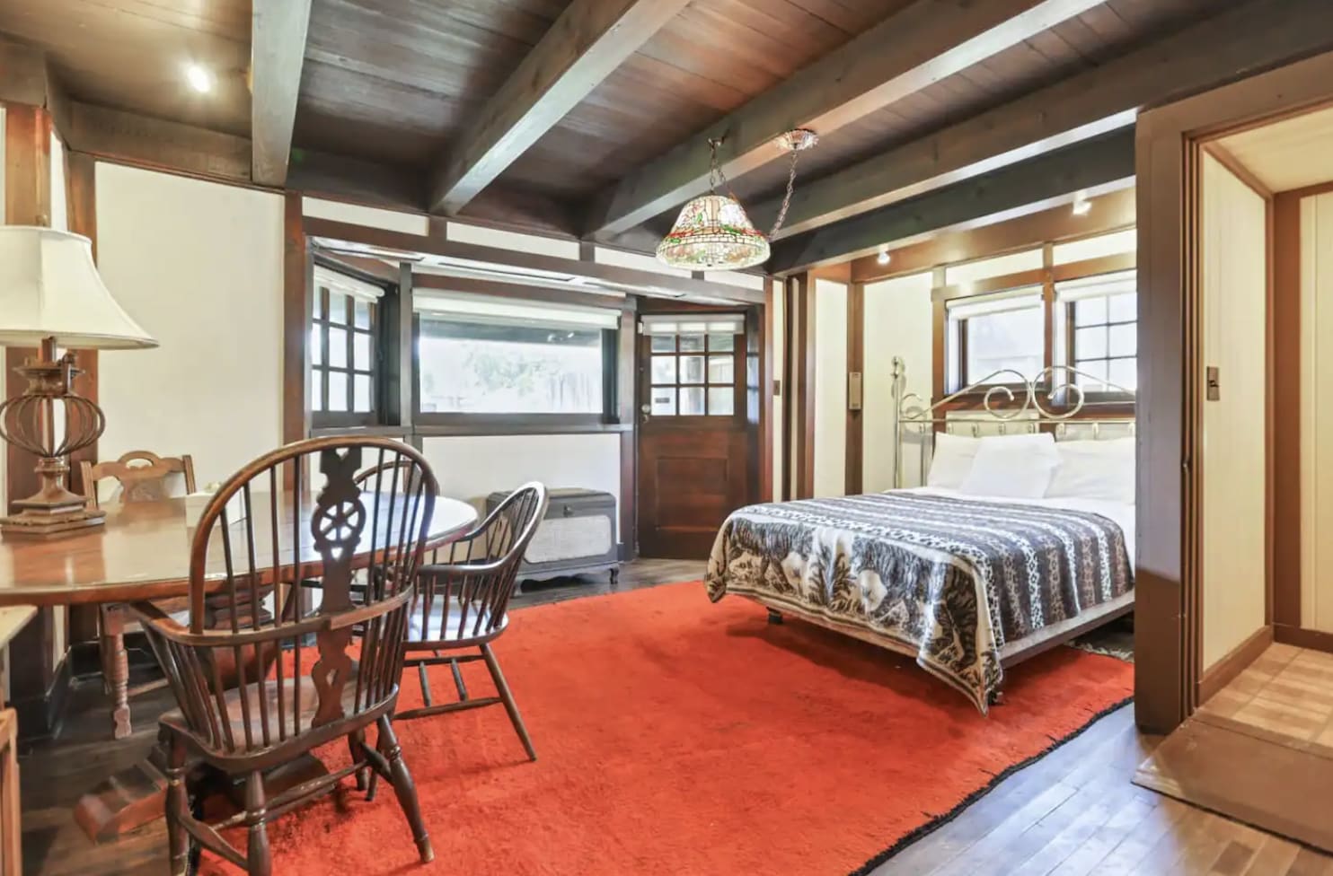 The City Cabin - Unique and Historic!