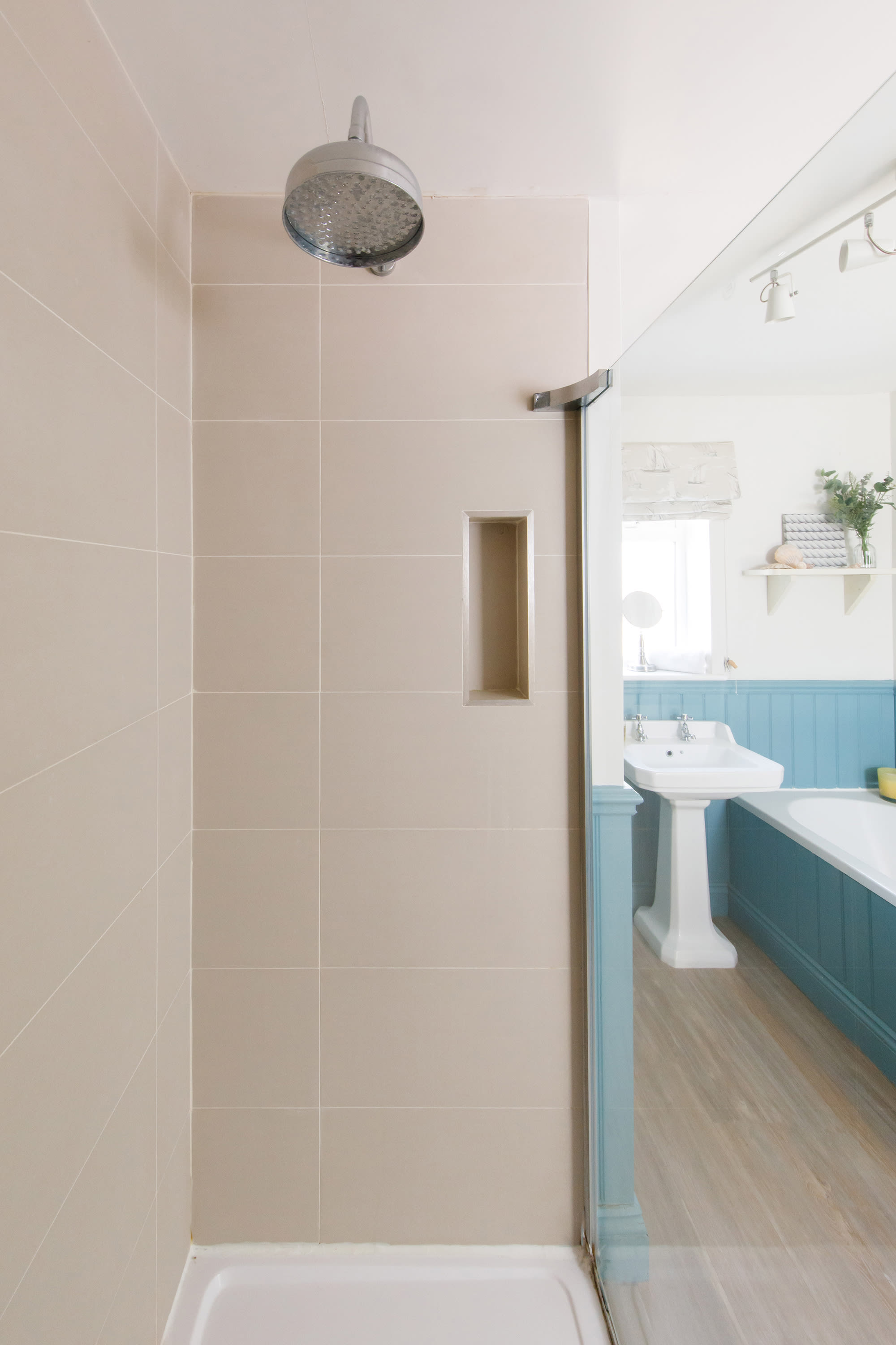 You'll find a large separate shower in the downstairs bathroom.