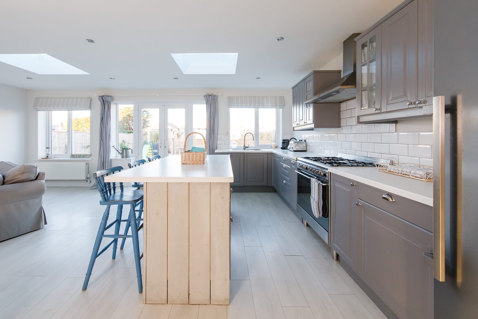 The kitchen island will be a favourite spot to gather in the mornings and evenings while meals are being prepared. A fantastic spot to feed hungry children off the beach!