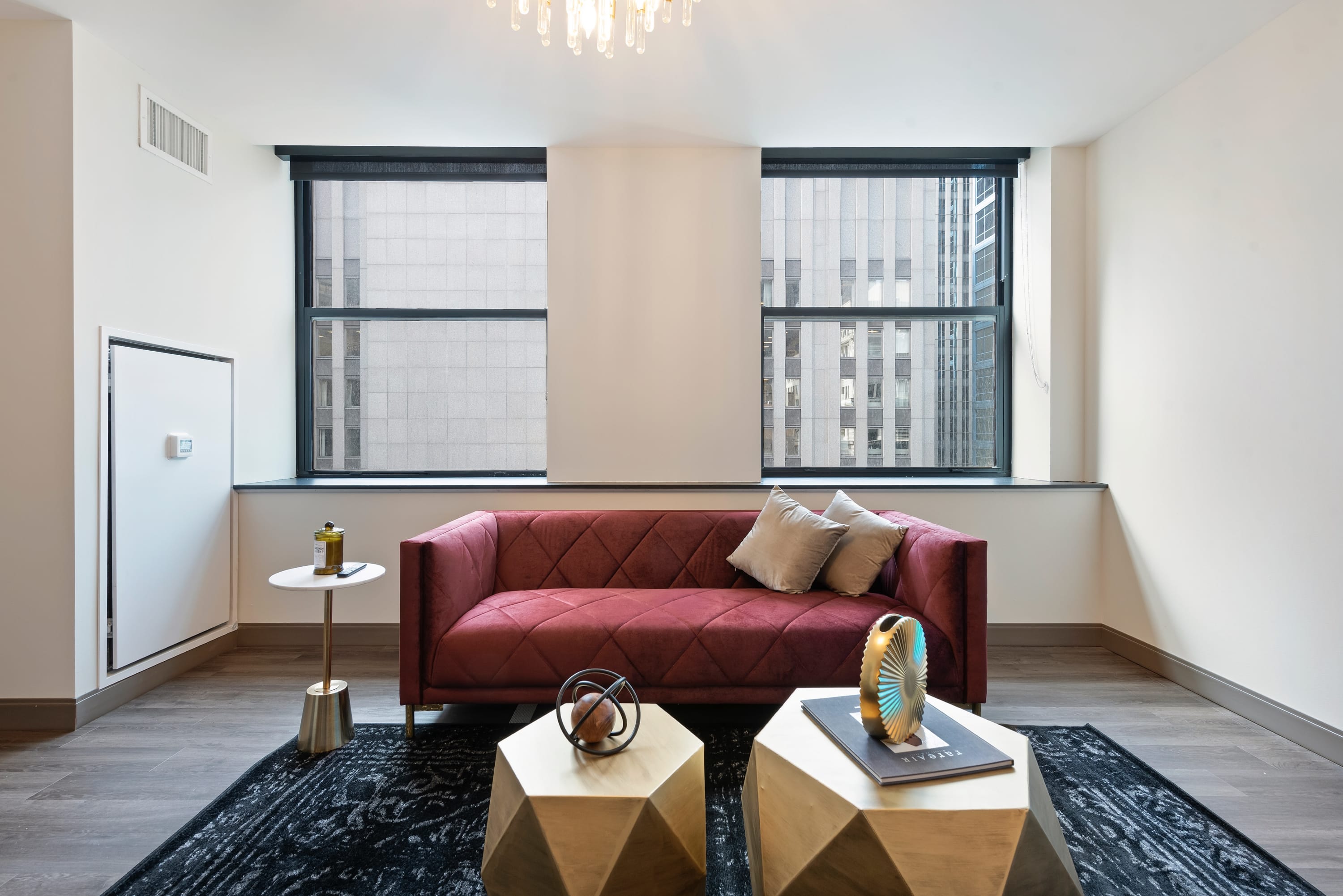 Prime Downtown 2br With Resort Amenities - Chicago, IL