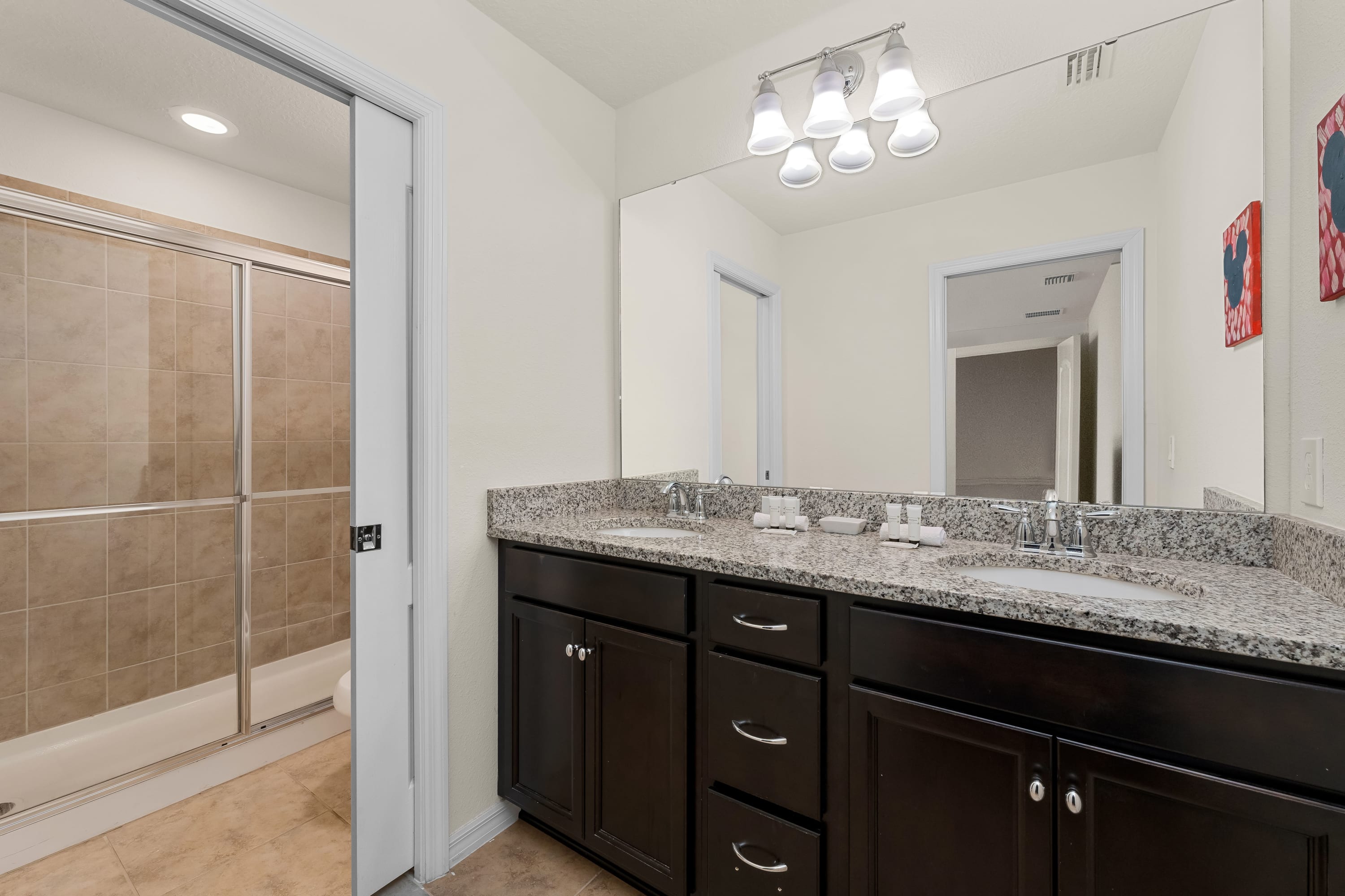 8BR Near Disney + Private Pool + EV Charger + Free Waterpark