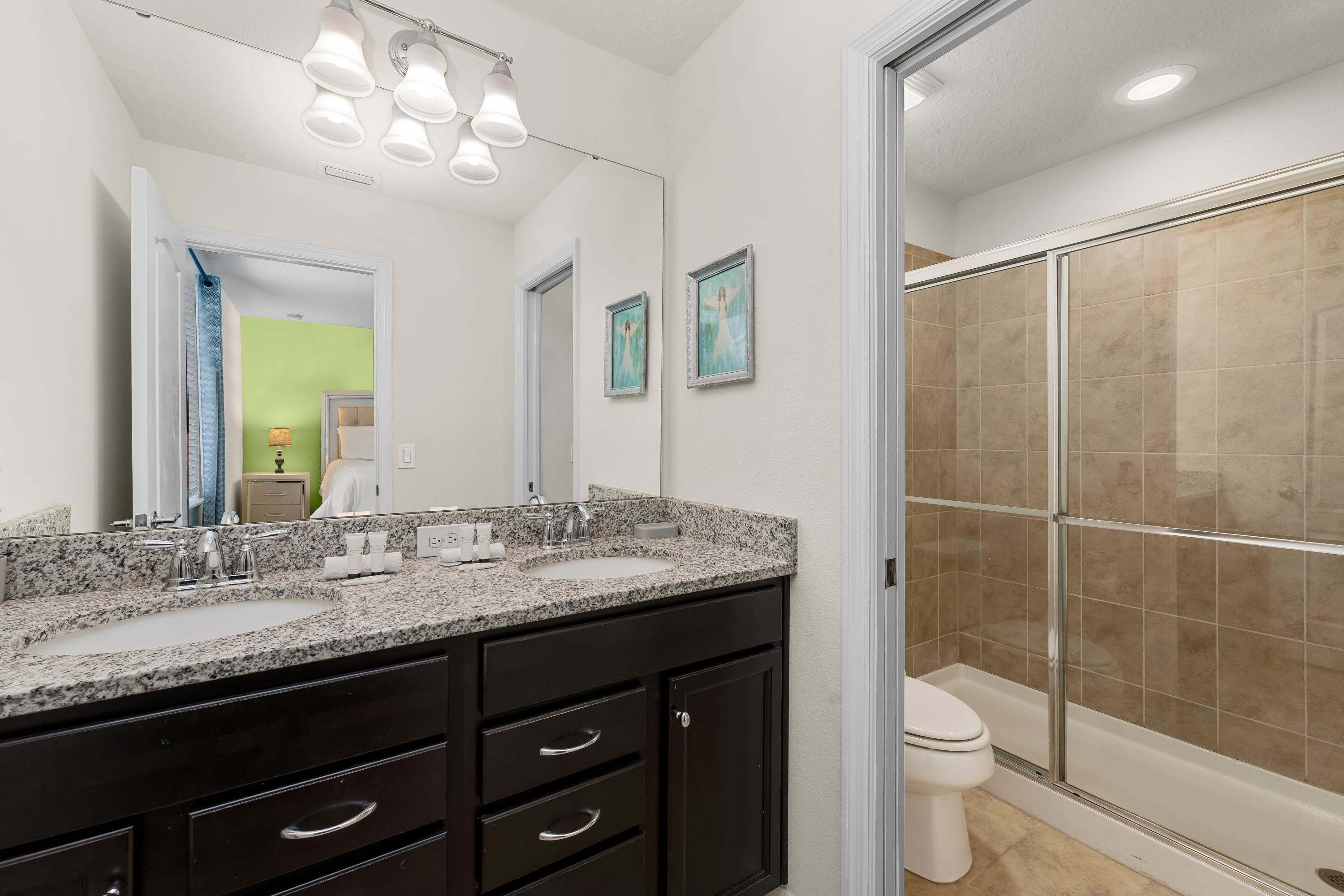 8BR Near Disney + Private Pool + EV Charger + Free Waterpark