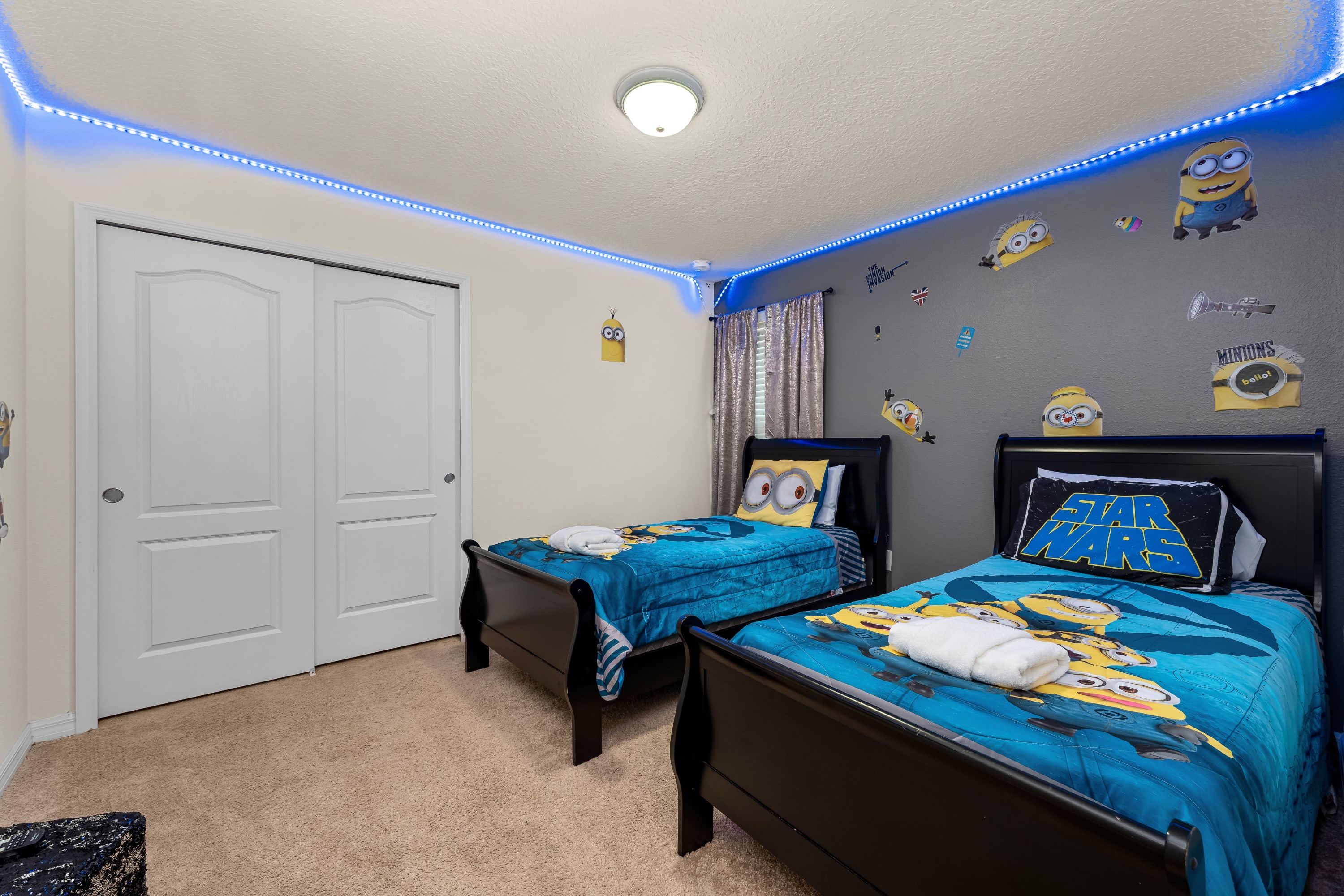 8BR Near Disney + Private Pool + EV Charger + Free Waterpark