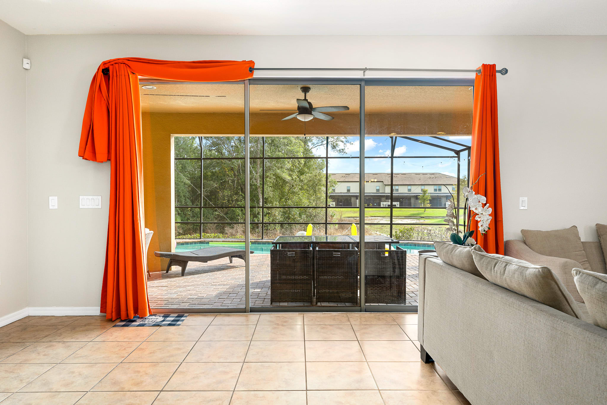 Family villa w/private pool & game room