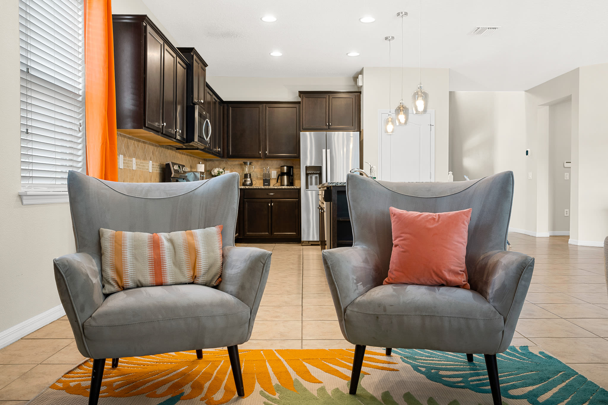 Family villa w/private pool & game room