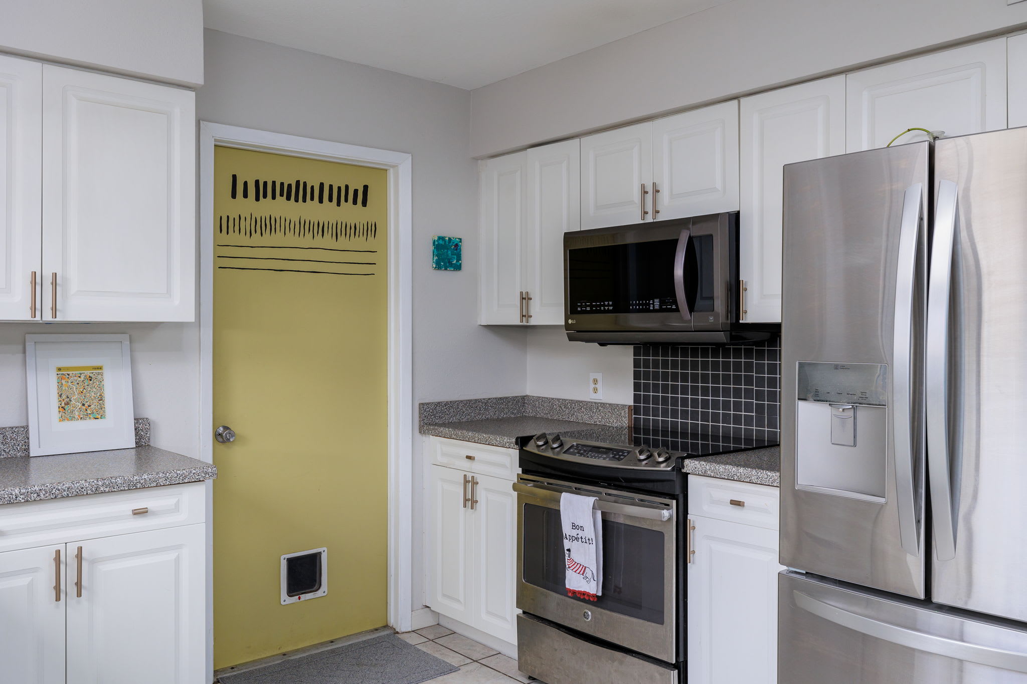 Pool, 3br, Free Parking | Artist's Retreat