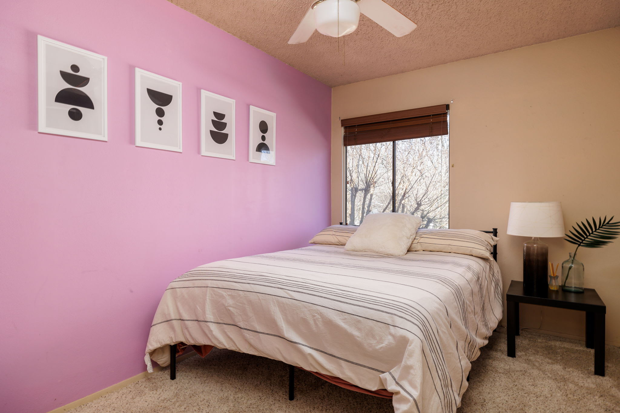 Pool, 3br, Free Parking | Artist's Retreat