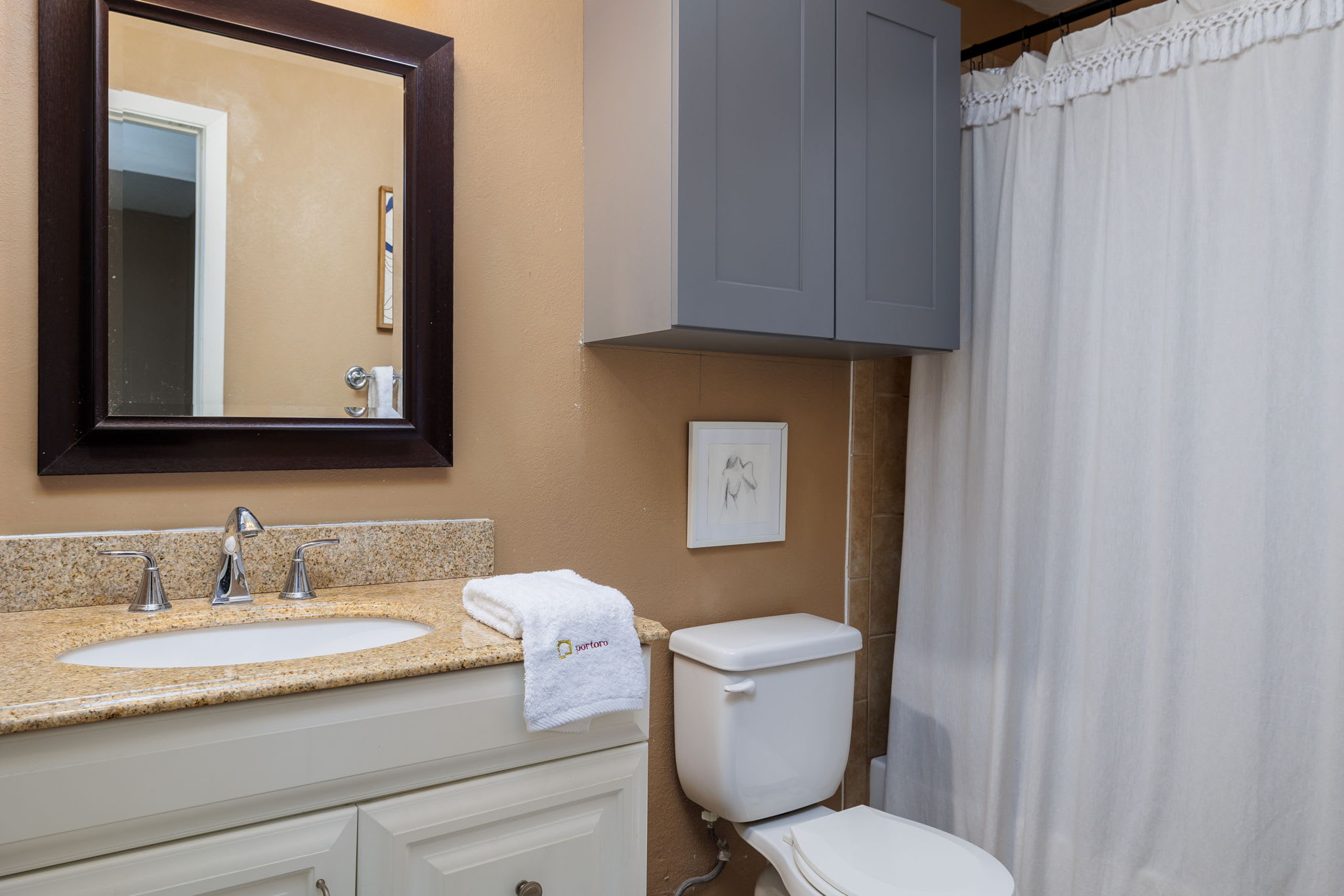Pool, 3br, Free Parking | Artist's Retreat