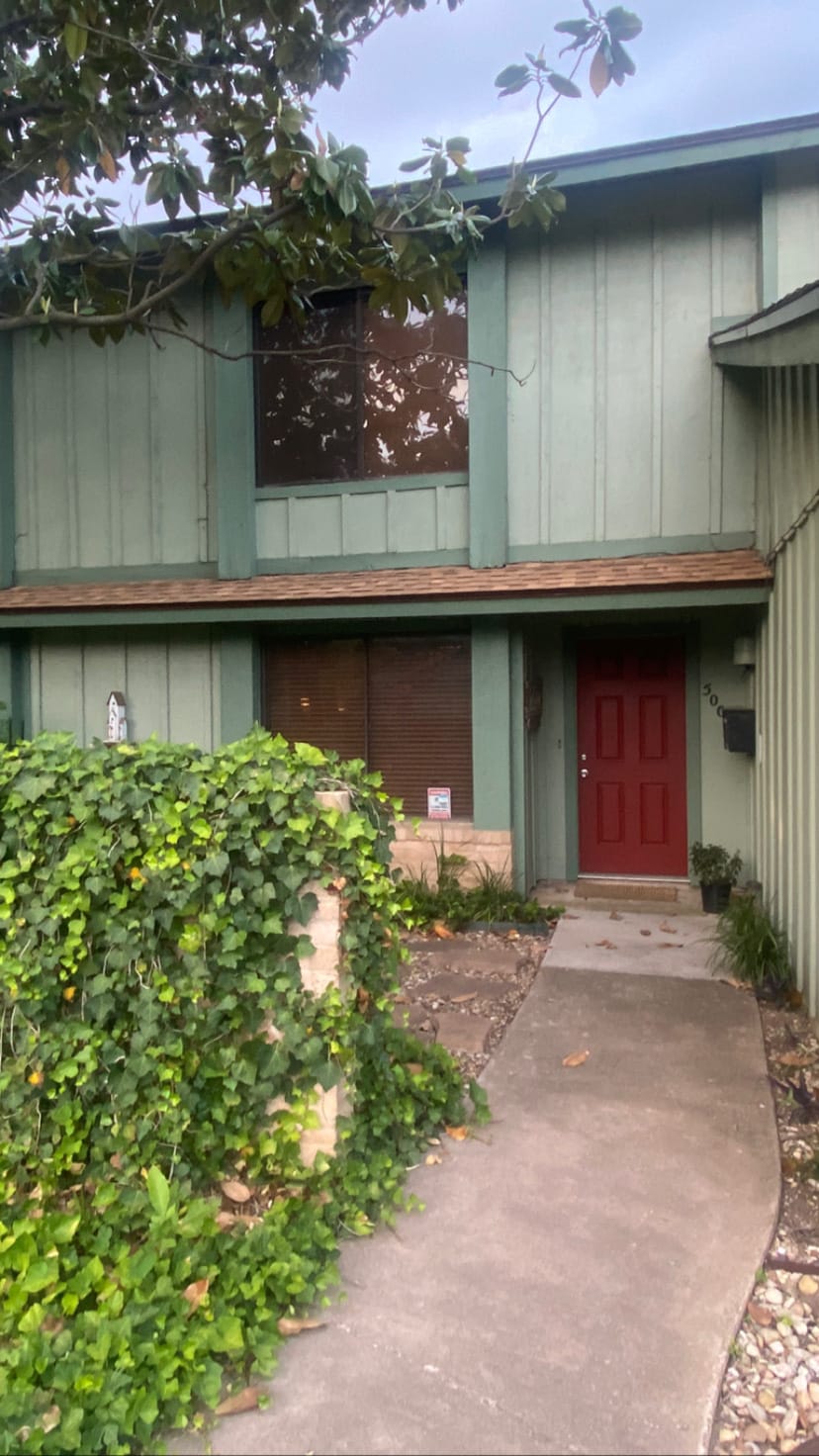 Pool, 3br, Free Parking | Artist's Retreat