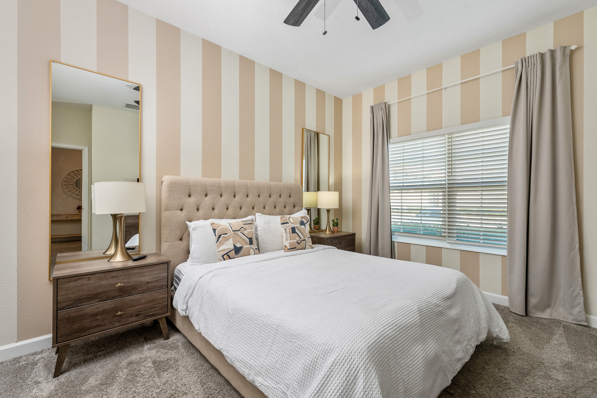 Townhome near Disney w/ private pool